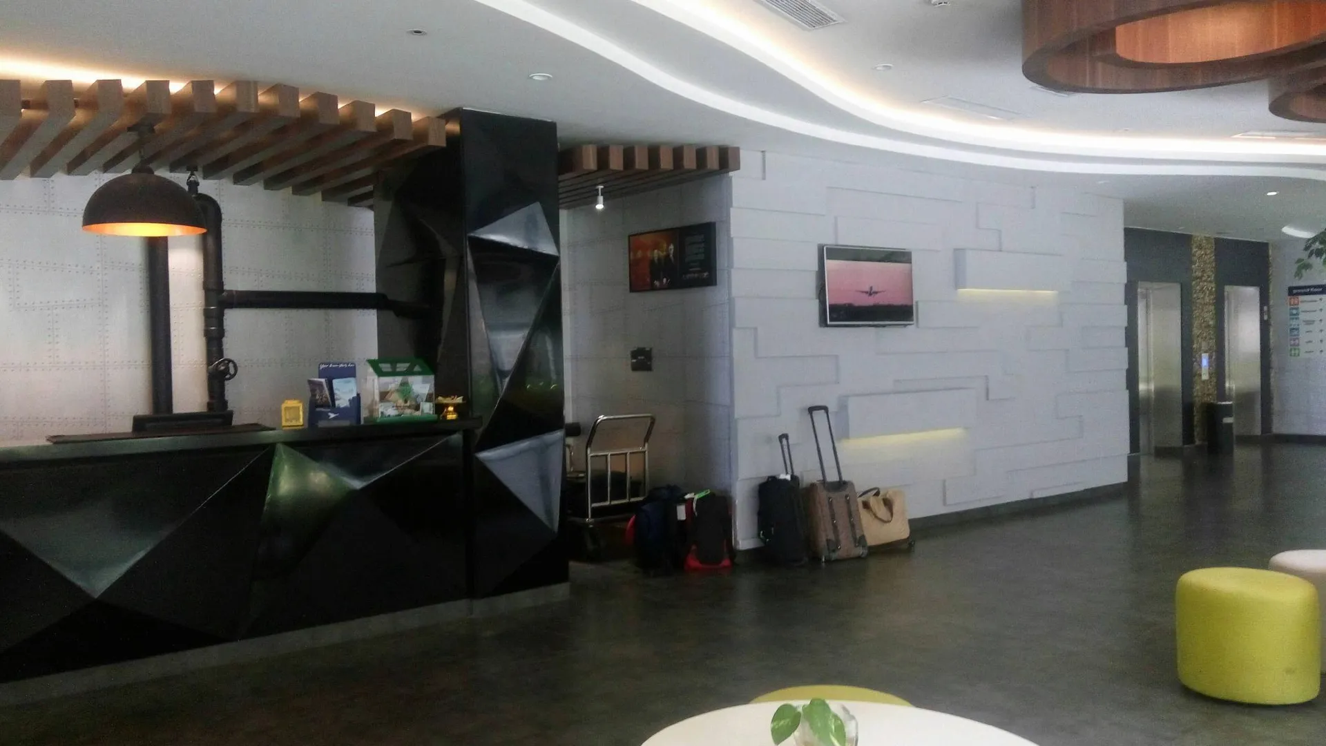 발리 카마니야 페티텐겟 스미냑 4성급 호텔 부대시설