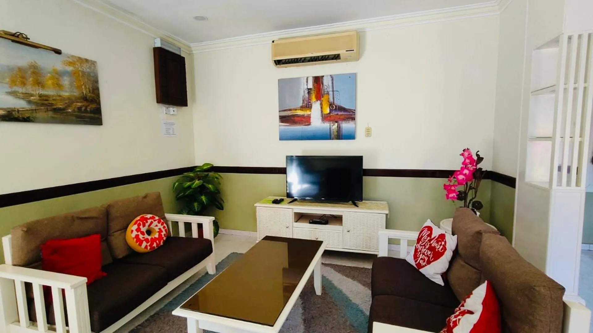 말라카 알러 가자의 빌라 (150m², 침실 3개, 프라이빗 욕실 2개) 2성급 싱글룸 로비