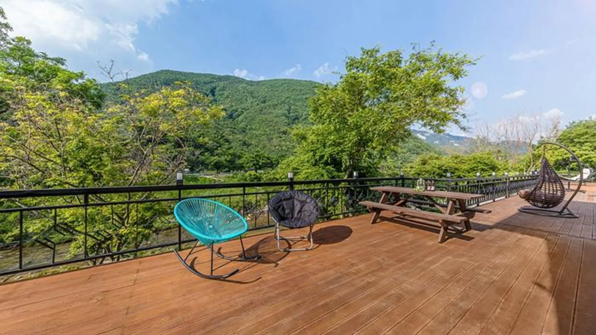 괴산 Goesan Camp Club 2성급 게스트하우스 레스토랑