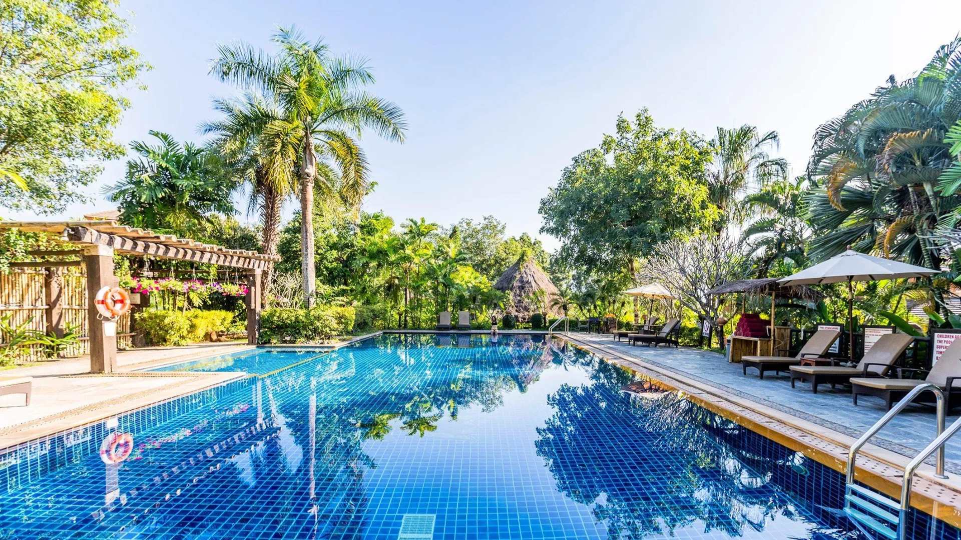 치앙라이 카틸리야 마운틴 리조트 앤 스파 5성급 호텔 외관