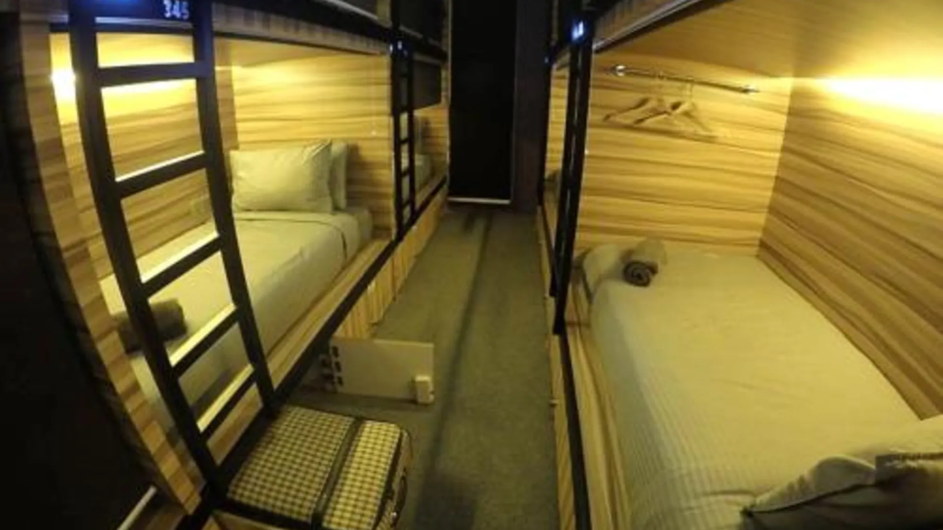 조호바루 / 조호르바루 히어호텔 도미토리 2성급 호텔 수영장