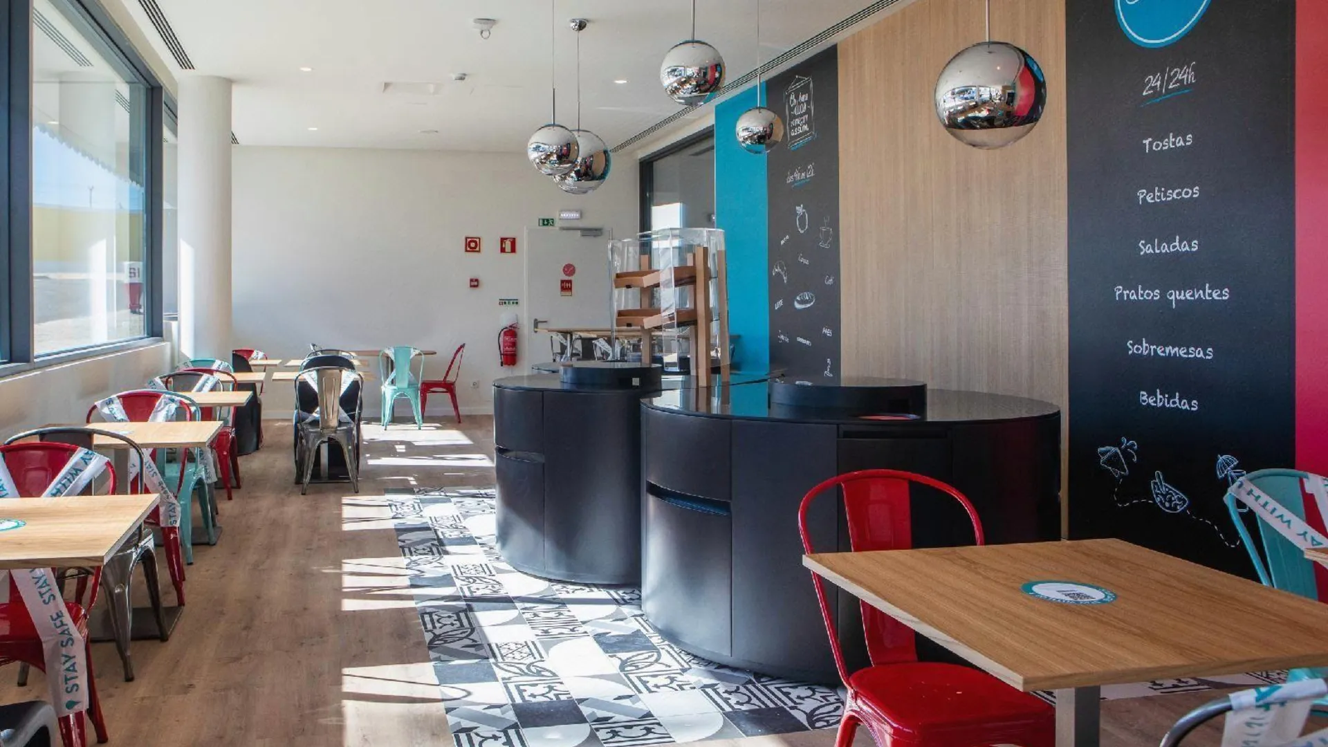 로르스 스테이 호텔 리스보아 아에로포르토 3성급 호텔 수영장