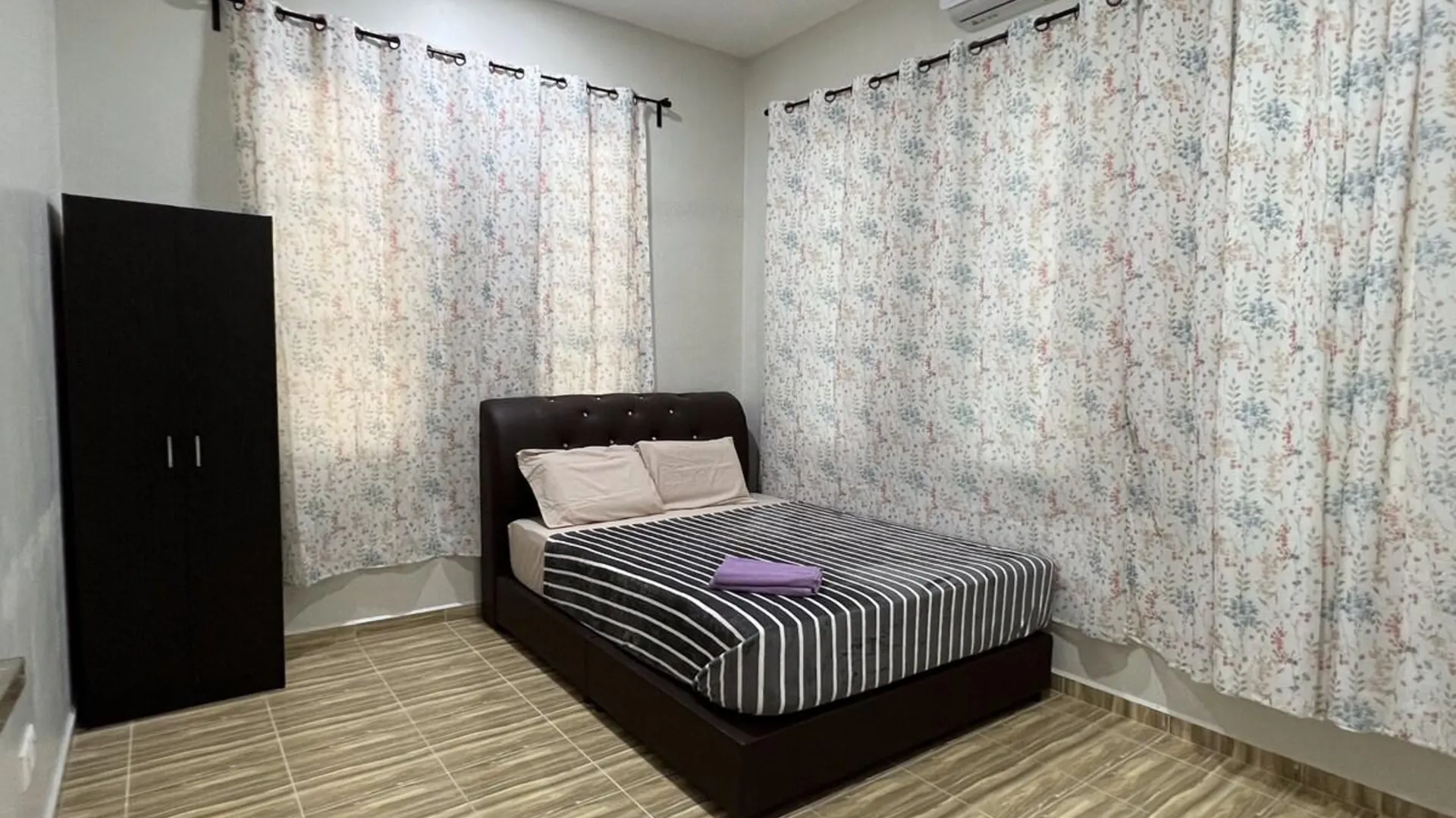 캉가르 기타의 방갈로 (1500m², 침실 3개, 프라이빗 욕실 2개) 3성급 싱글룸 수영장