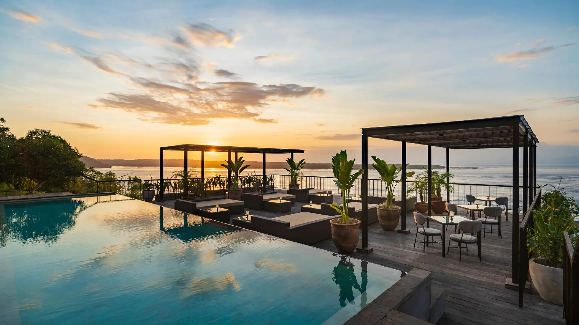 발리 아디와나 와르나칼리 리조트 - 누사 페니다 4성급 호텔 객실