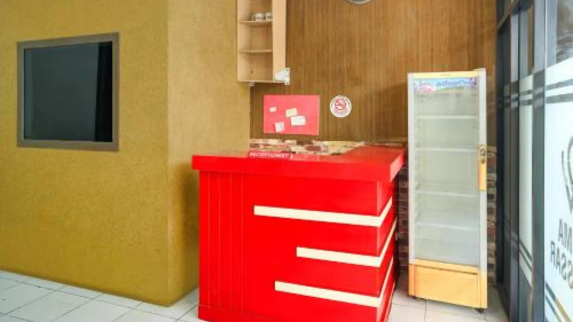 마카사르 Hotel O Makassar near RS Grestelina formerly Wisma Makassar 4성급 호텔 수영장