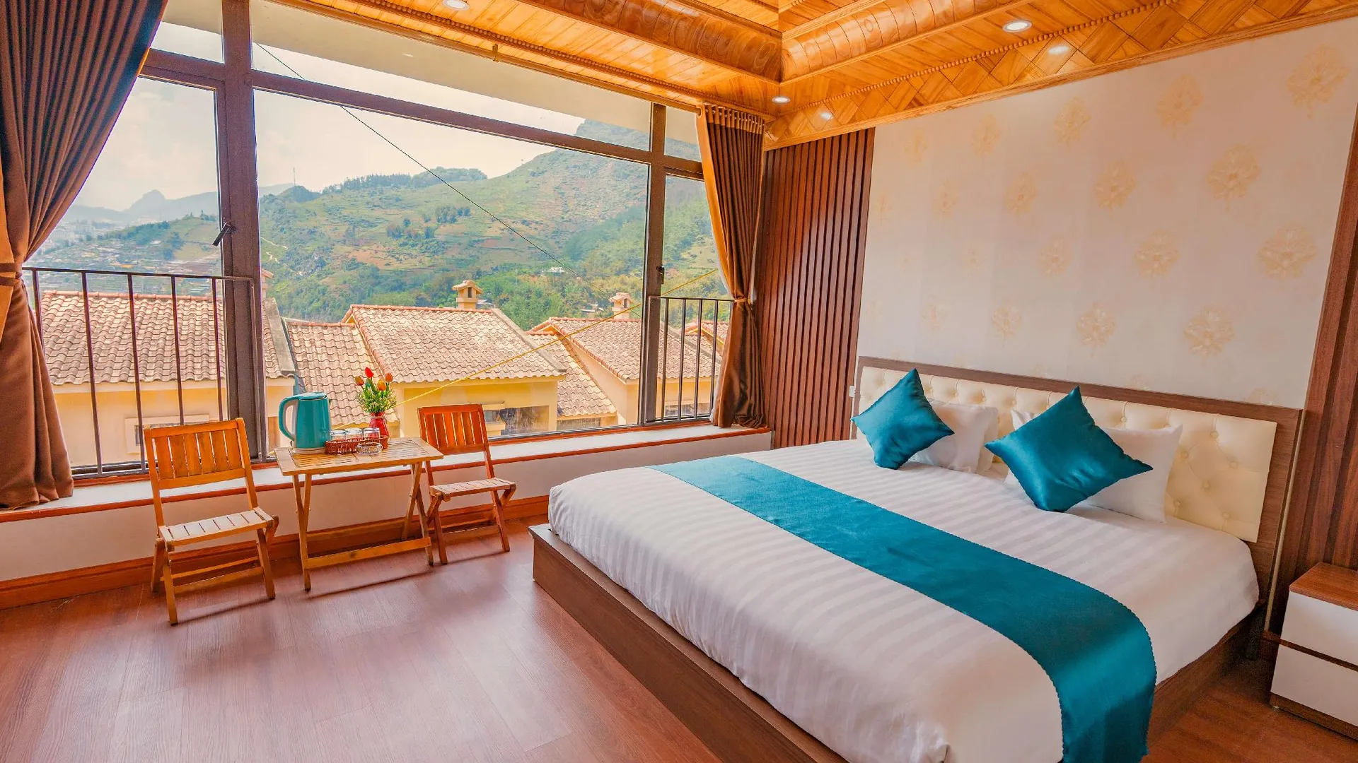 사파 언스 하우스 사파 - 오리지널 5베드룸 위드 마운틴뷰 4성급 게스트하우스 스위트룸