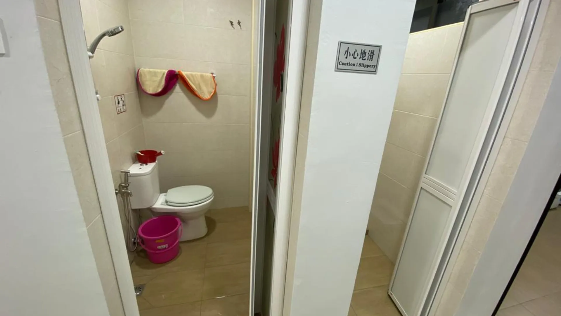 쿠안탄 테루크 쳄페타크의 방갈로 (1000m², 침실 3개, 프라이빗 욕실 2개) 3성급 싱글룸 부대시설