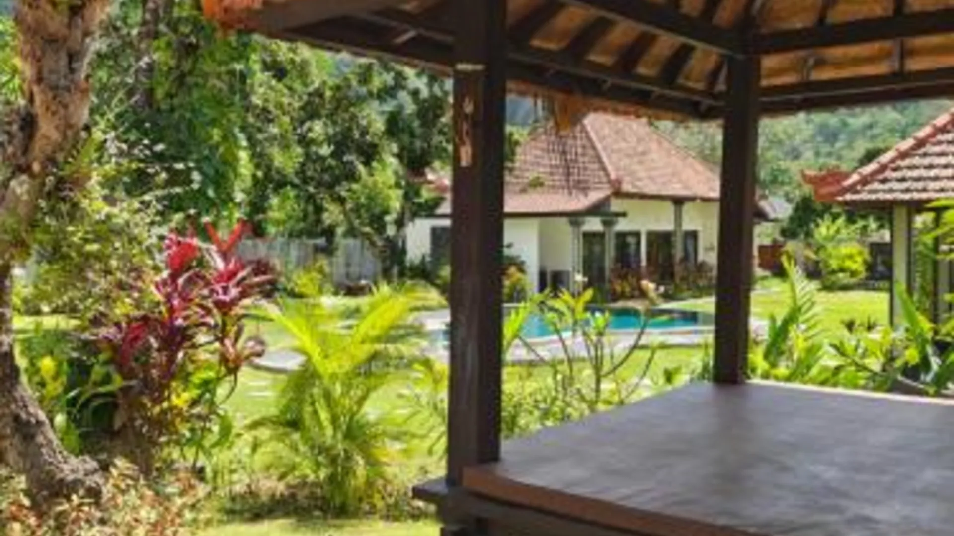 발리 Mandala Home Villa 4성급 게스트하우스 전망