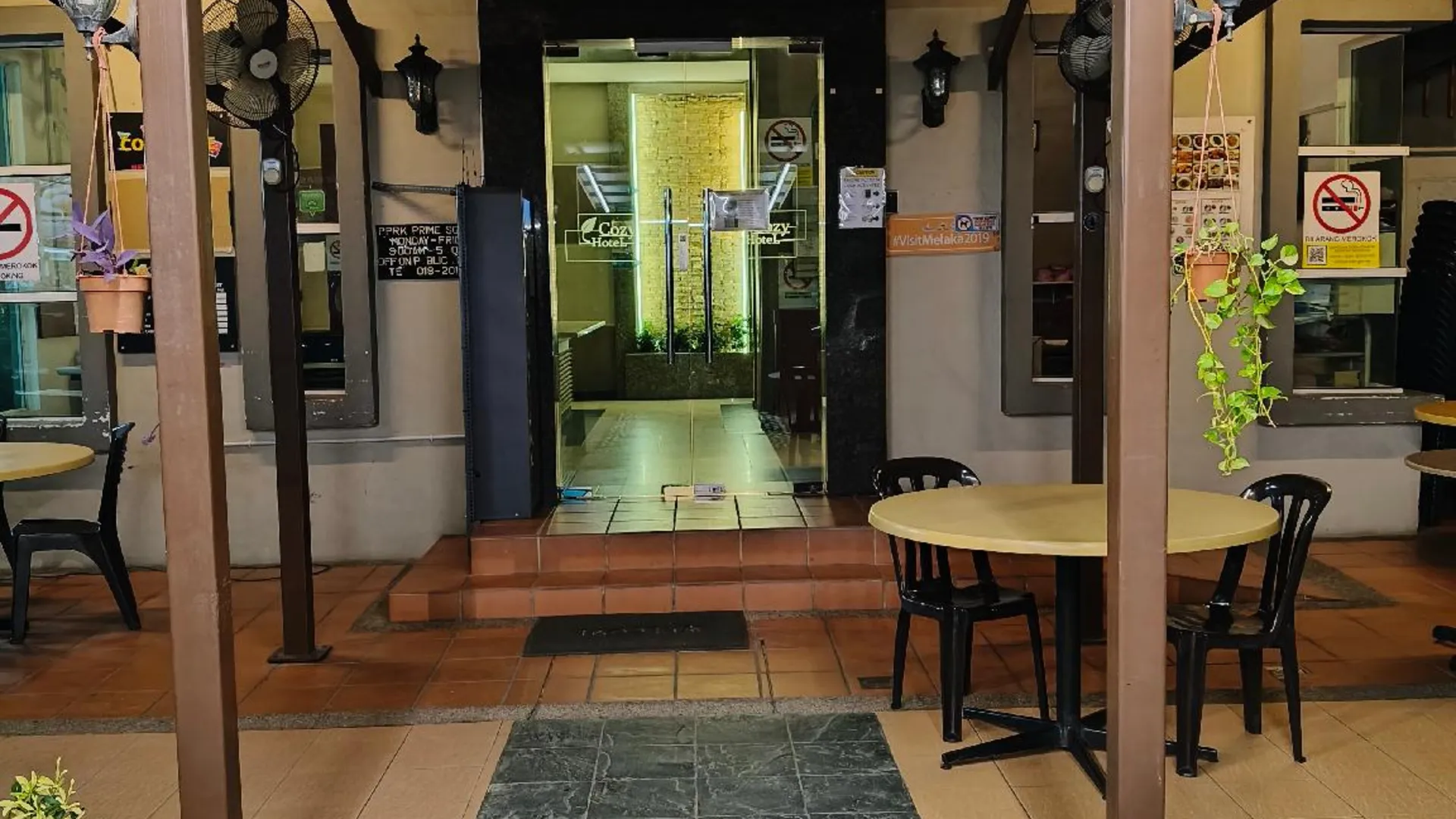 말라카 코지 모텔 1성급 호텔 로비