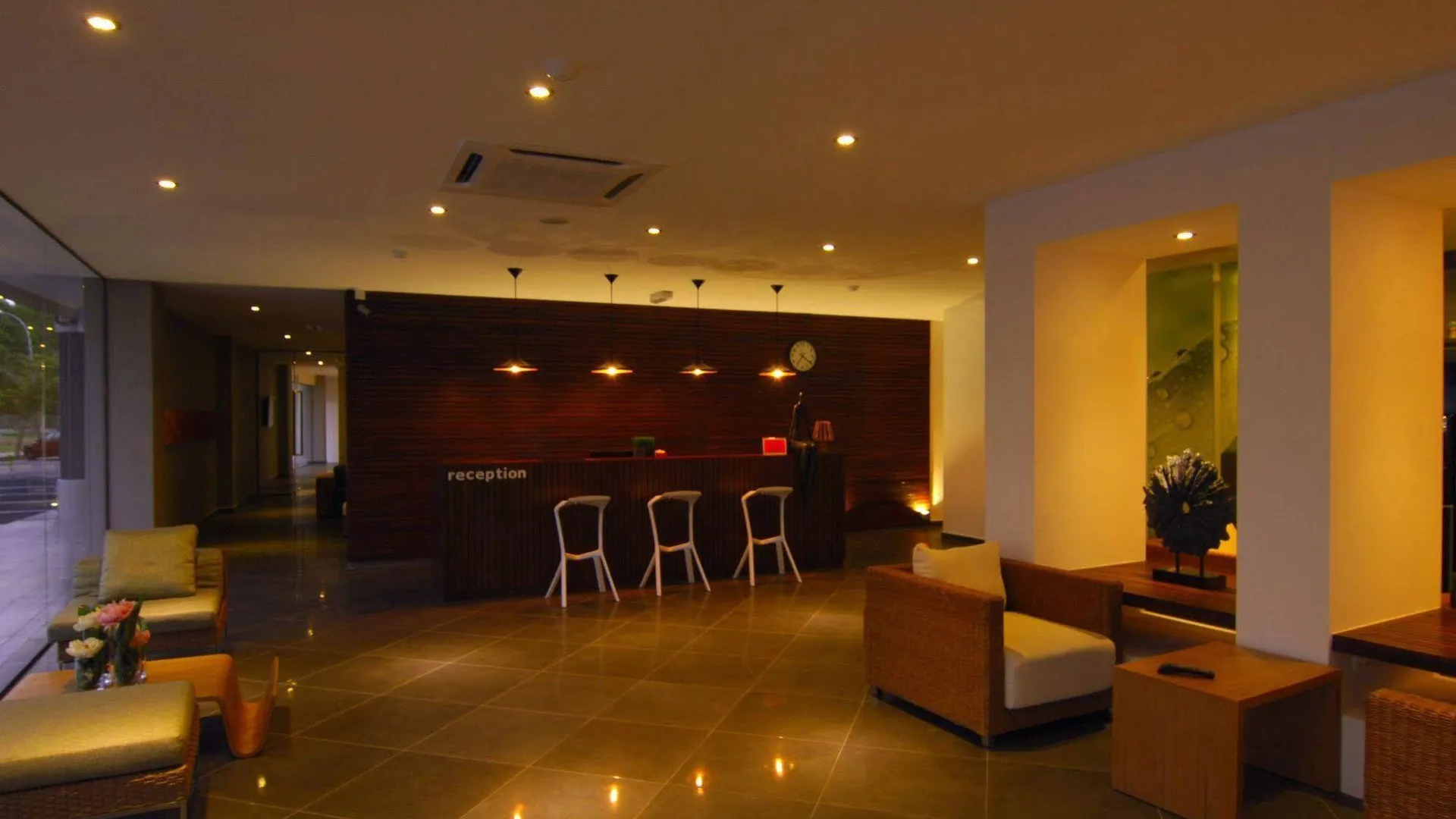 숭가이 페타니 T+ 호텔 숭가이 페타니 2성급 호텔 스위트룸