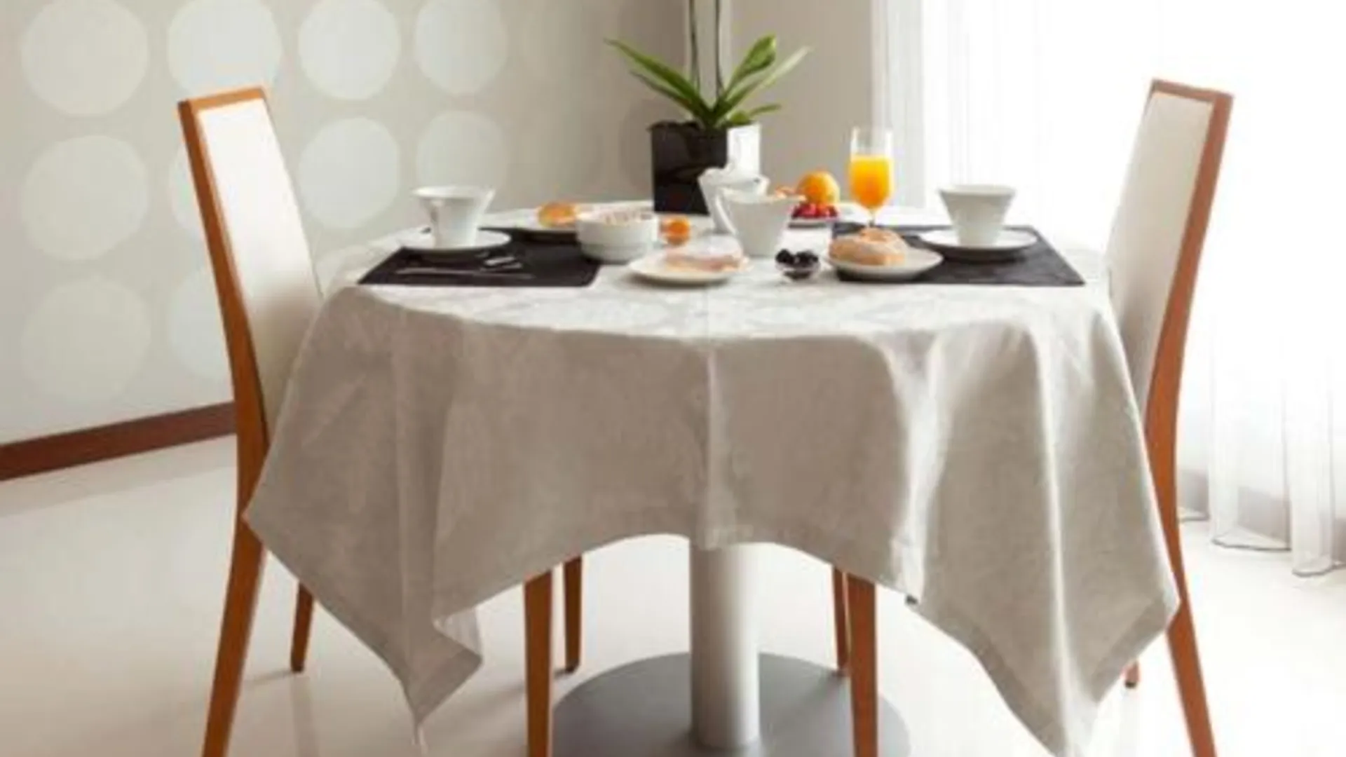 폼발 Cardal Hotel 3성급 호텔 레스토랑