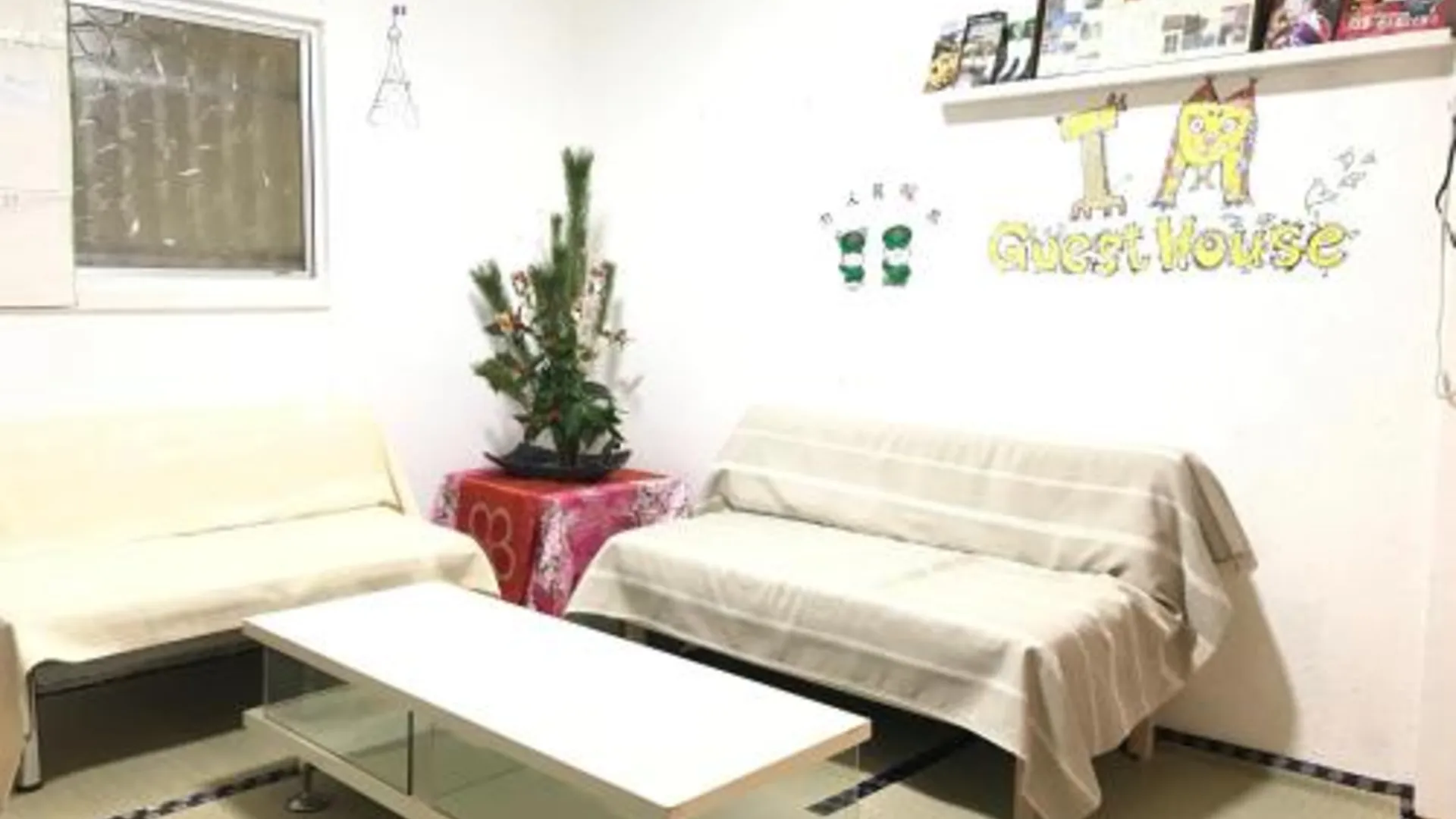 오사카 IM 게스트하우스 1성급 호텔 객실