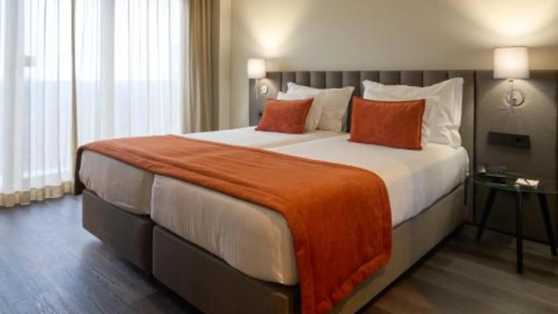 구아다 Hotel Versatile 4성급 호텔 스위트룸