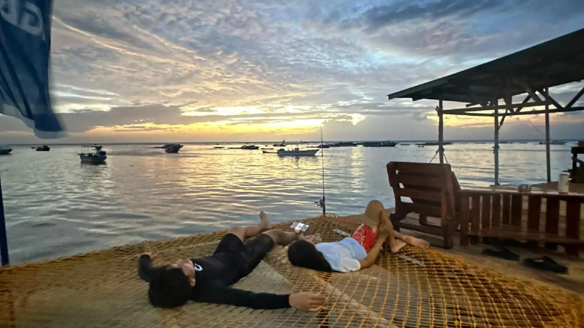 셈포르나 스쿠버 버디 마불 2성급 호텔 레스토랑