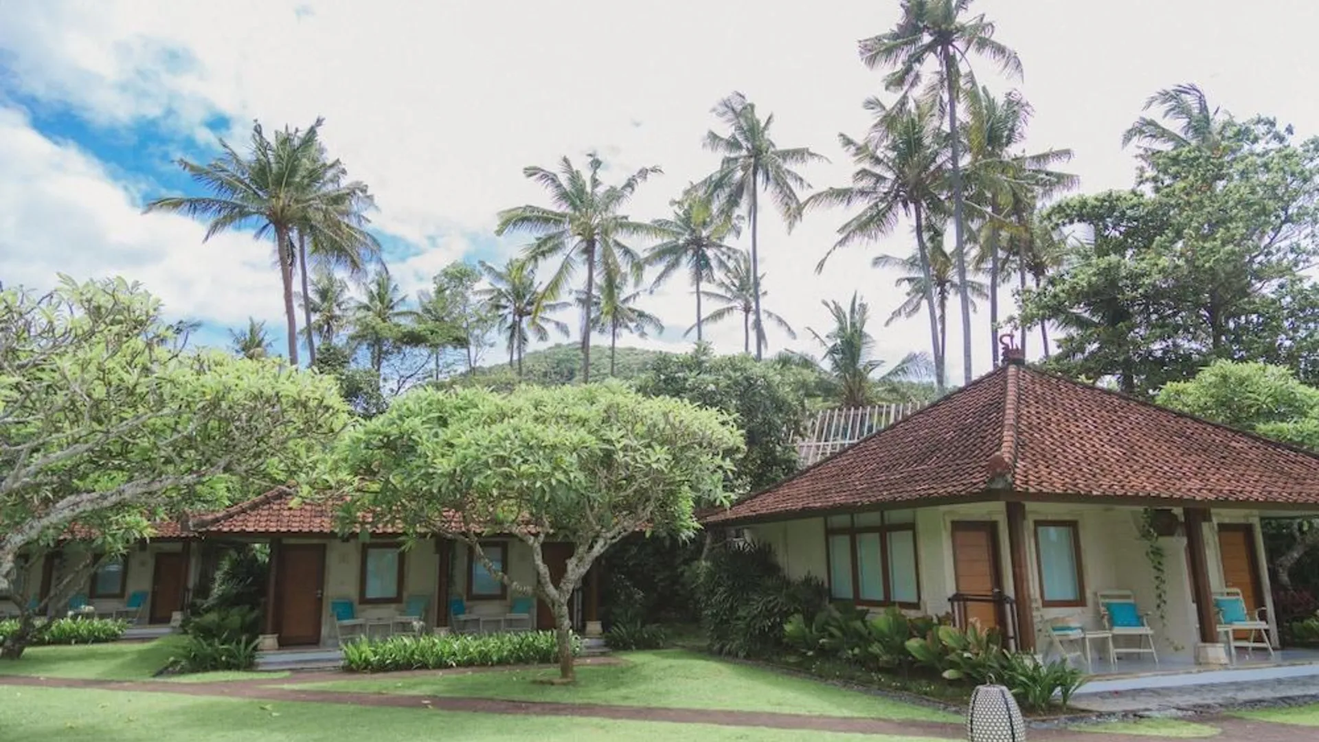 발리 로터스 방갈로 5성급 게스트하우스 전망