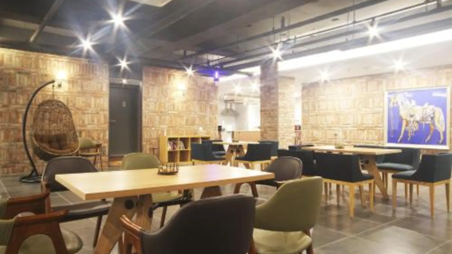 부산 브라운 도트 호텔 서면1호점 2성급 호텔 외관