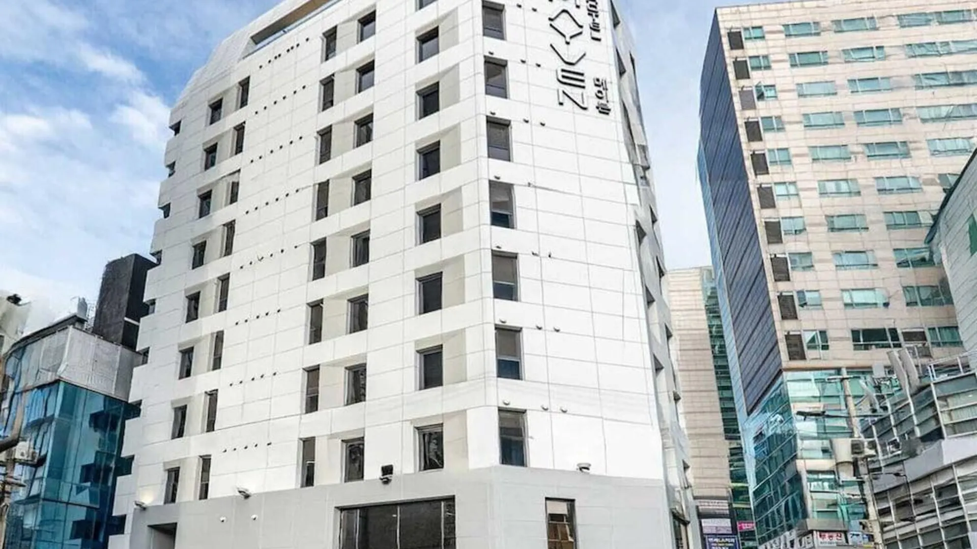 서울 신촌 메이븐 호텔 2성급 호텔 객실