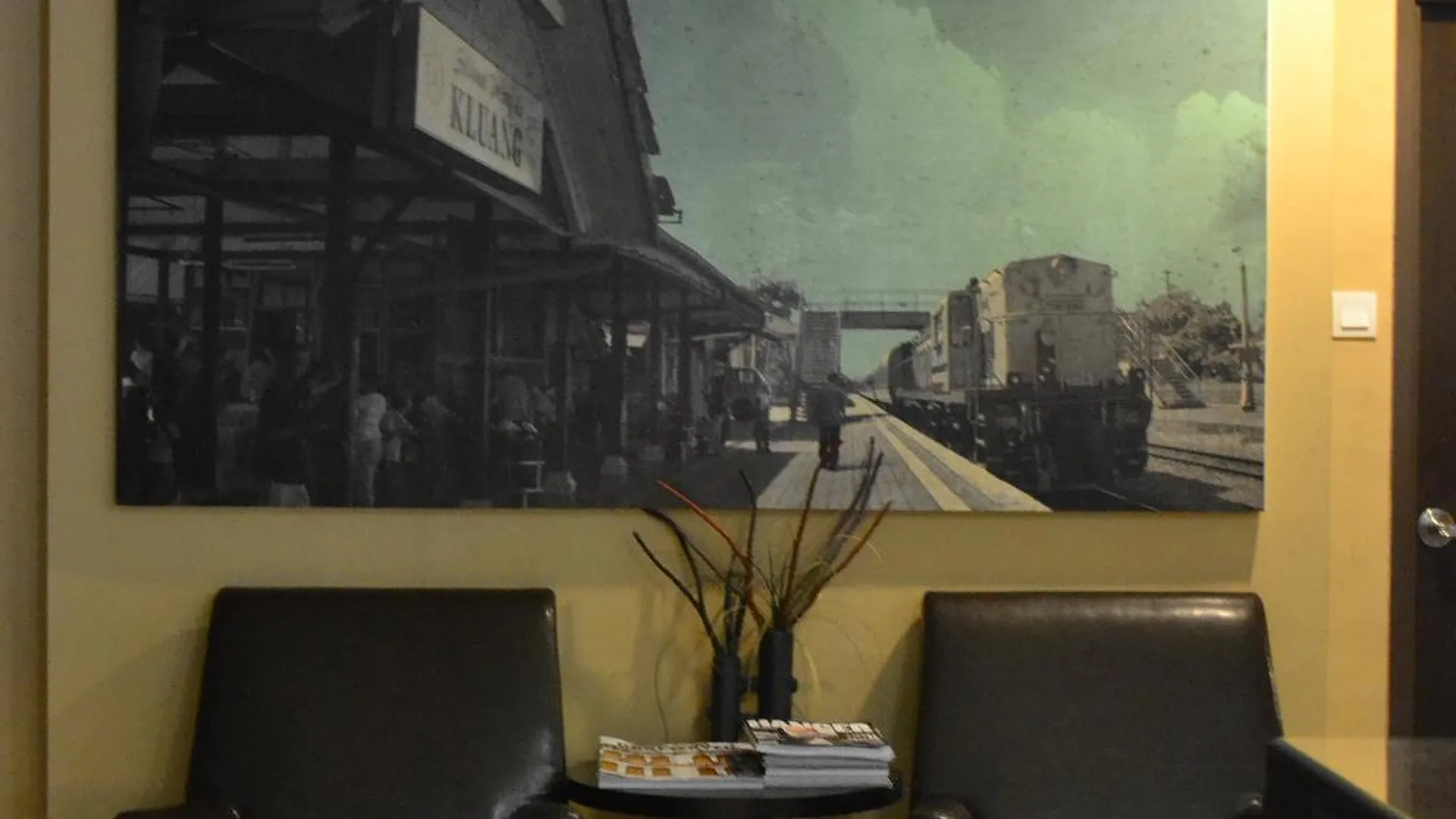 크루앙 캐피탈 O 레일 호텔 3성급 호텔 레스토랑