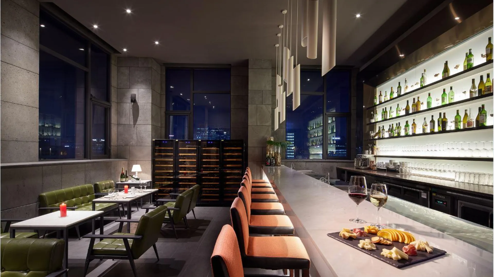 서울 L7 명동 바이 롯데호텔 4성급 호텔 로비