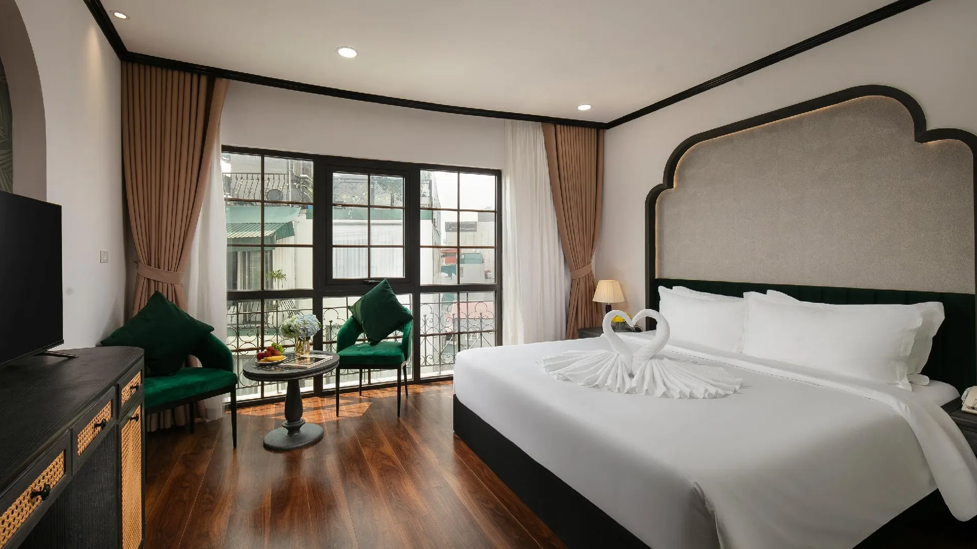 하노이 하노이 플라자 스위트 호텔 앤 스파 4성급 호텔 스위트룸