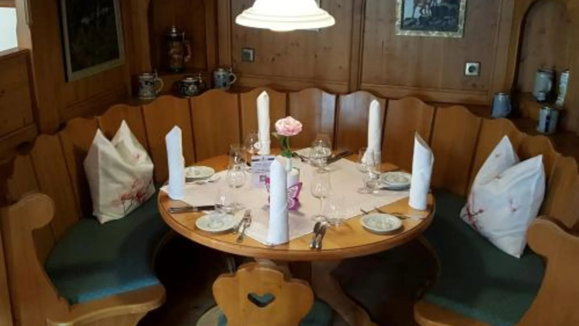 진델핑겐 Erikson Hotel 4성급 호텔 수영장