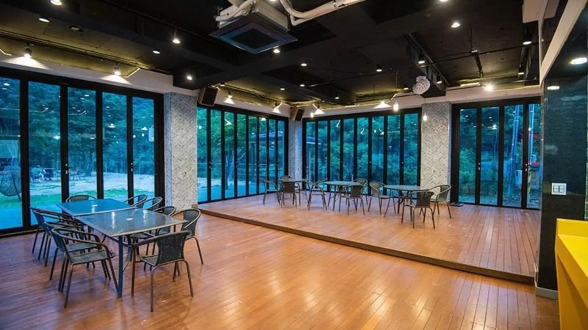 영동군 영동 엘리제를위하여펜션 3성급 게스트하우스 레스토랑