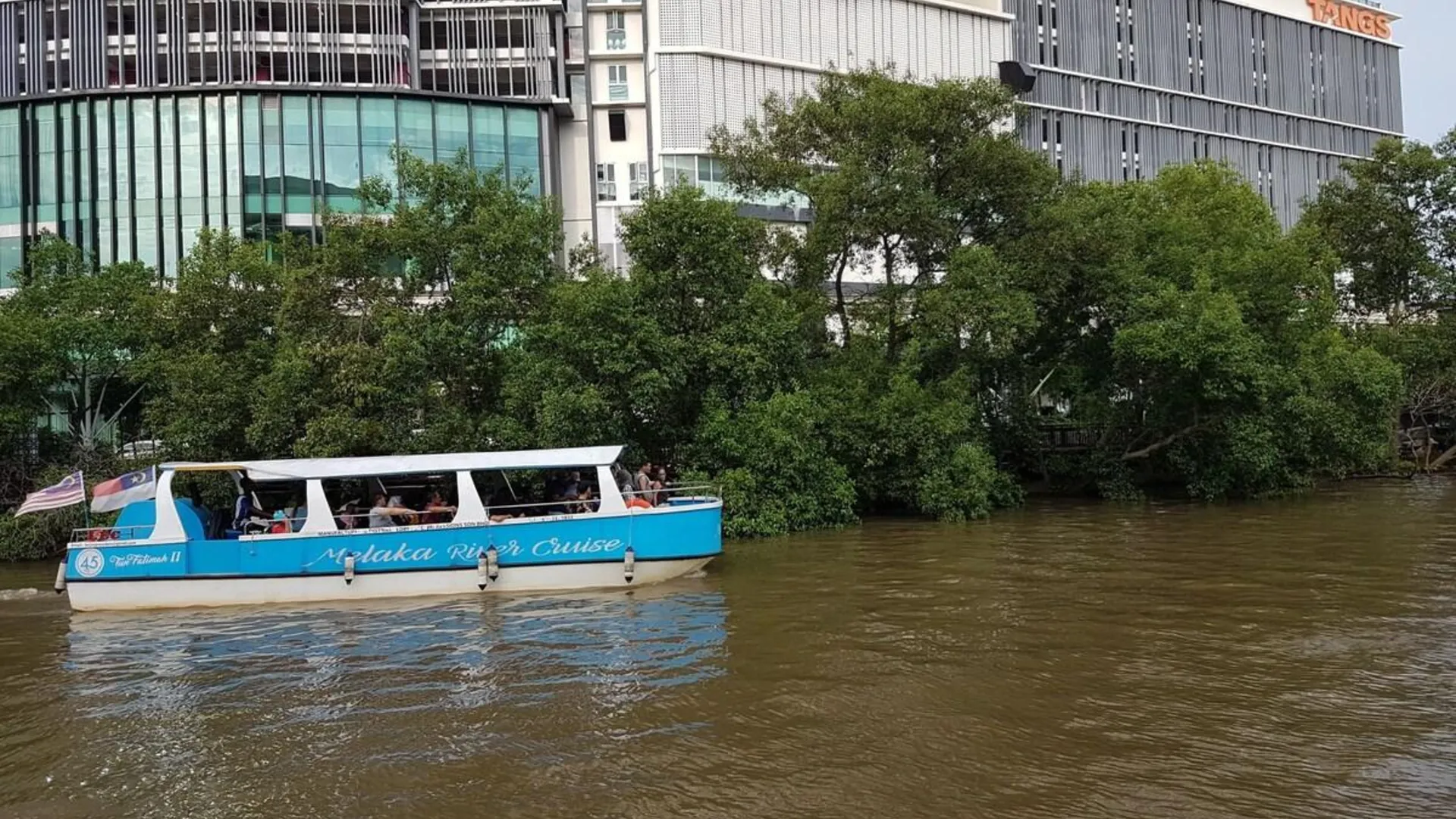 말라카 존커의 프라이빗 하우스 (850m², 침실 3개, 프라이빗 욕실 2개) 3성급 싱글룸 외관