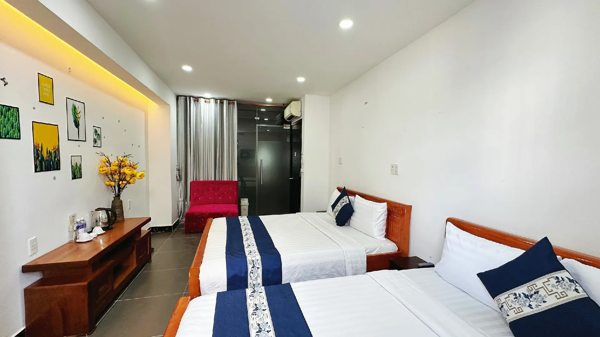 호치민 K&T 호텔 - 탄손낫 에어포트 3성급 호텔 전망