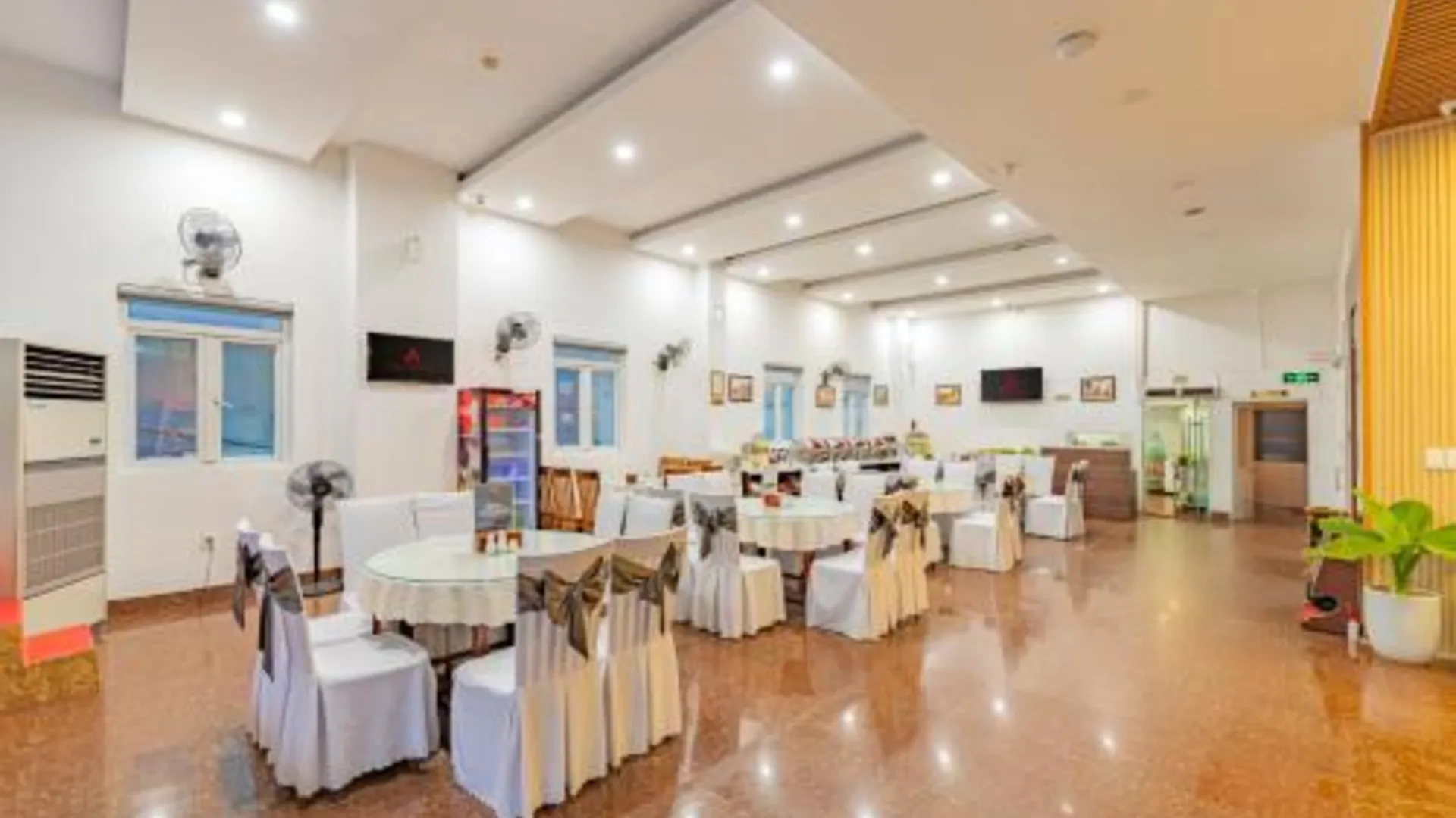 다낭 A25 호텔 - 137 응우옌 두 - 다낭 3성급 호텔 수영장