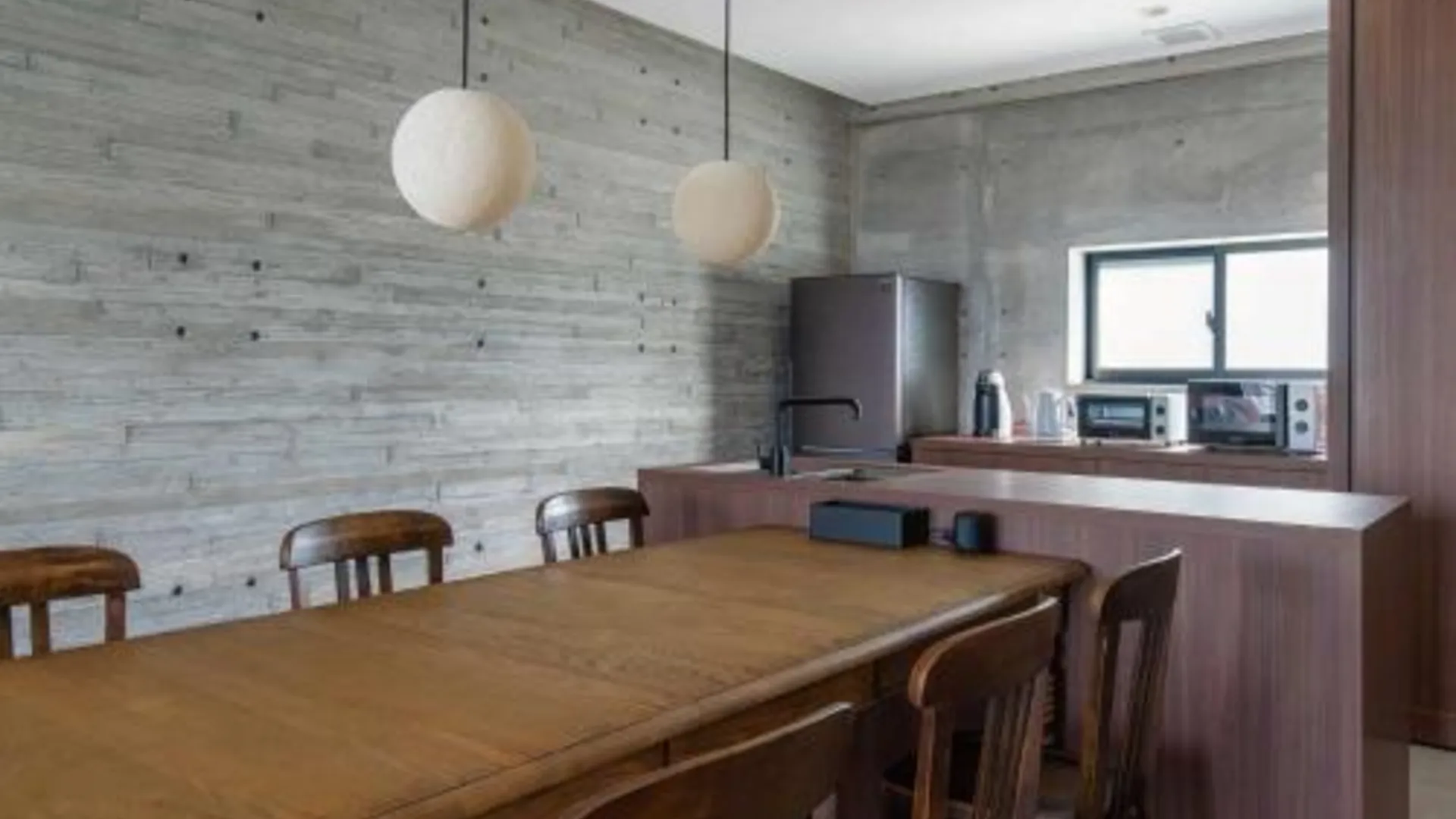 오키나와 본섬 보스코 요미탄 리조트 콘도미니엄 3성급 게스트하우스 외관