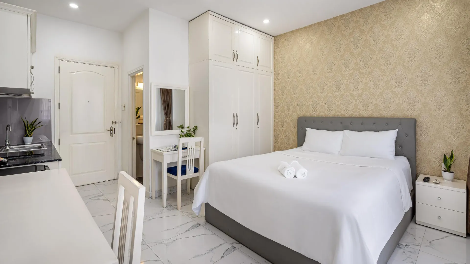 호치민 로터스 호텔 18 응우옌 피 칸. 3성급 호텔 스위트룸