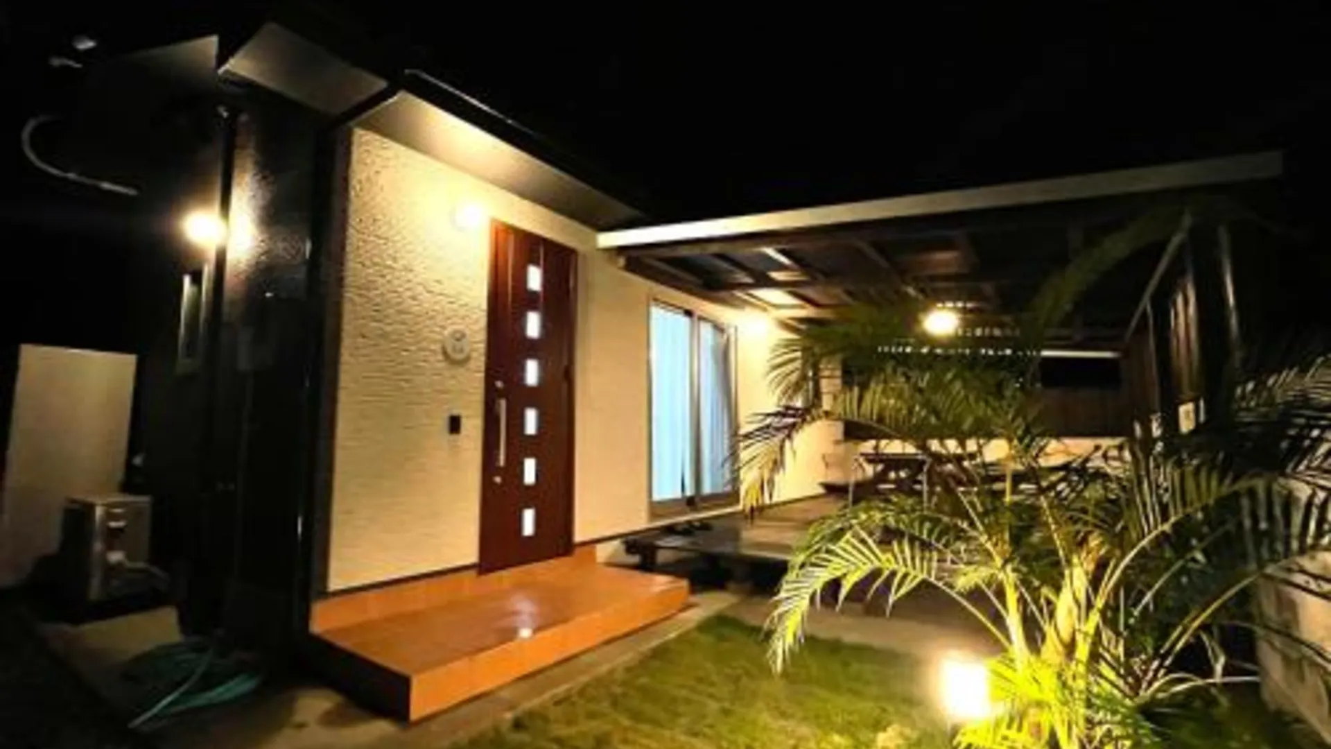 오키나와 본섬 콘도미니엄 추라우미 빌리지 5성급 게스트하우스 객실