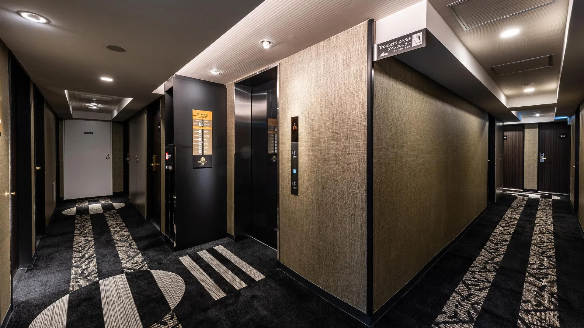 도쿄 / 동경 APA 호텔〈핫초보리 에키마에〉 3성급 호텔 외관