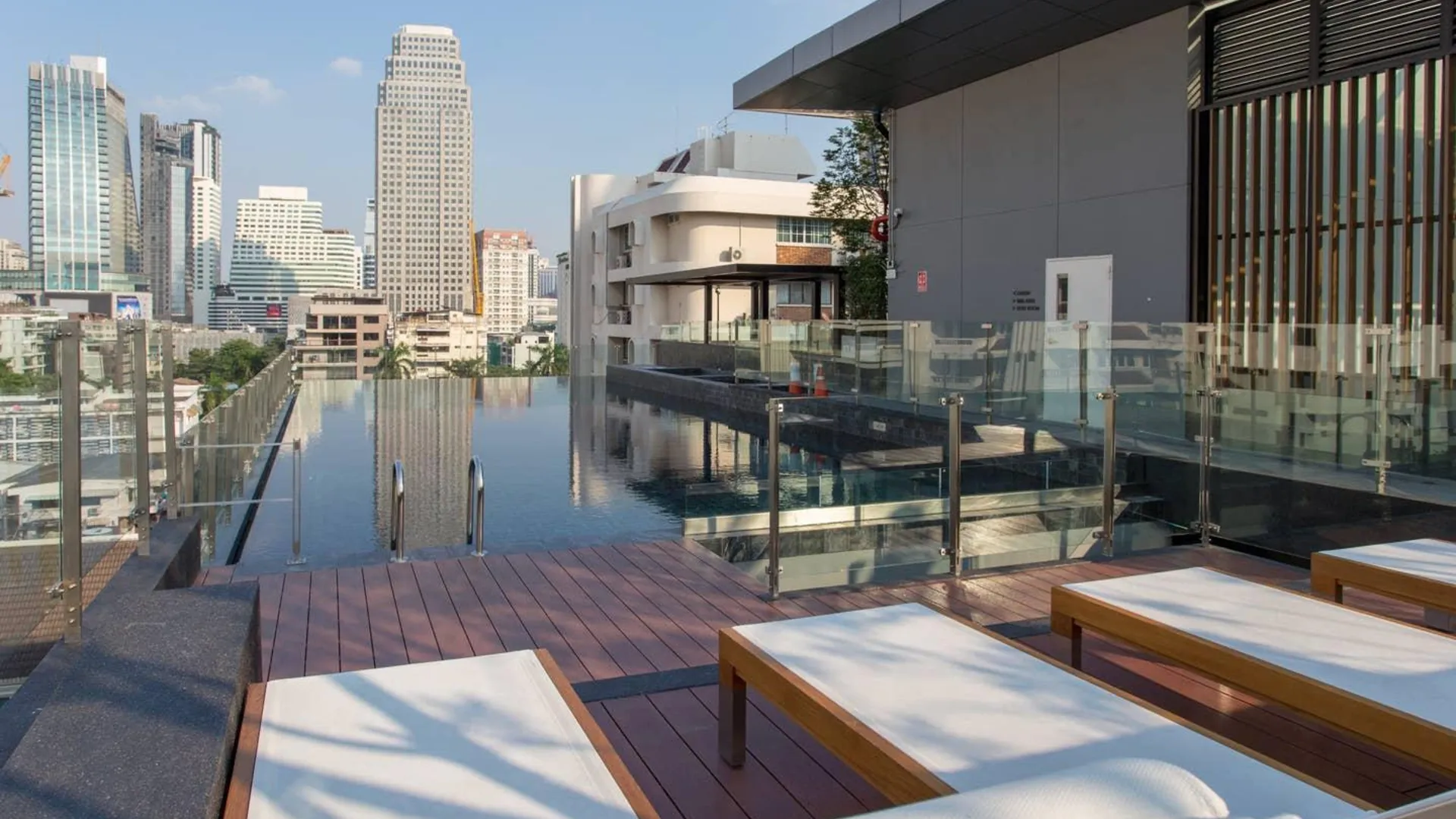 방콕 수쿰윗 / 스쿰빗의 아파트먼트 (32m², 침실 1개, 프라이빗 욕실 1개) 5성급 게스트하우스 수영장