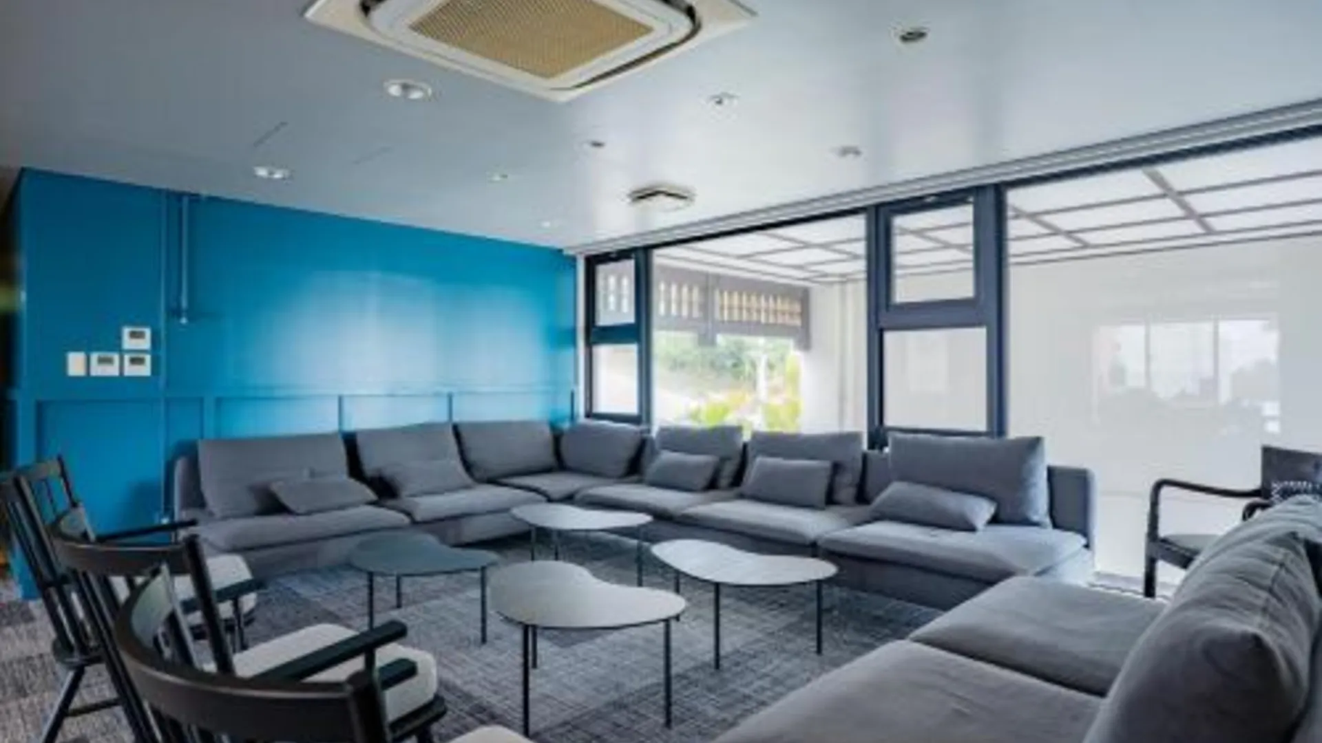 오키나와 본섬 로얄 호텔 3성급 호텔 외관