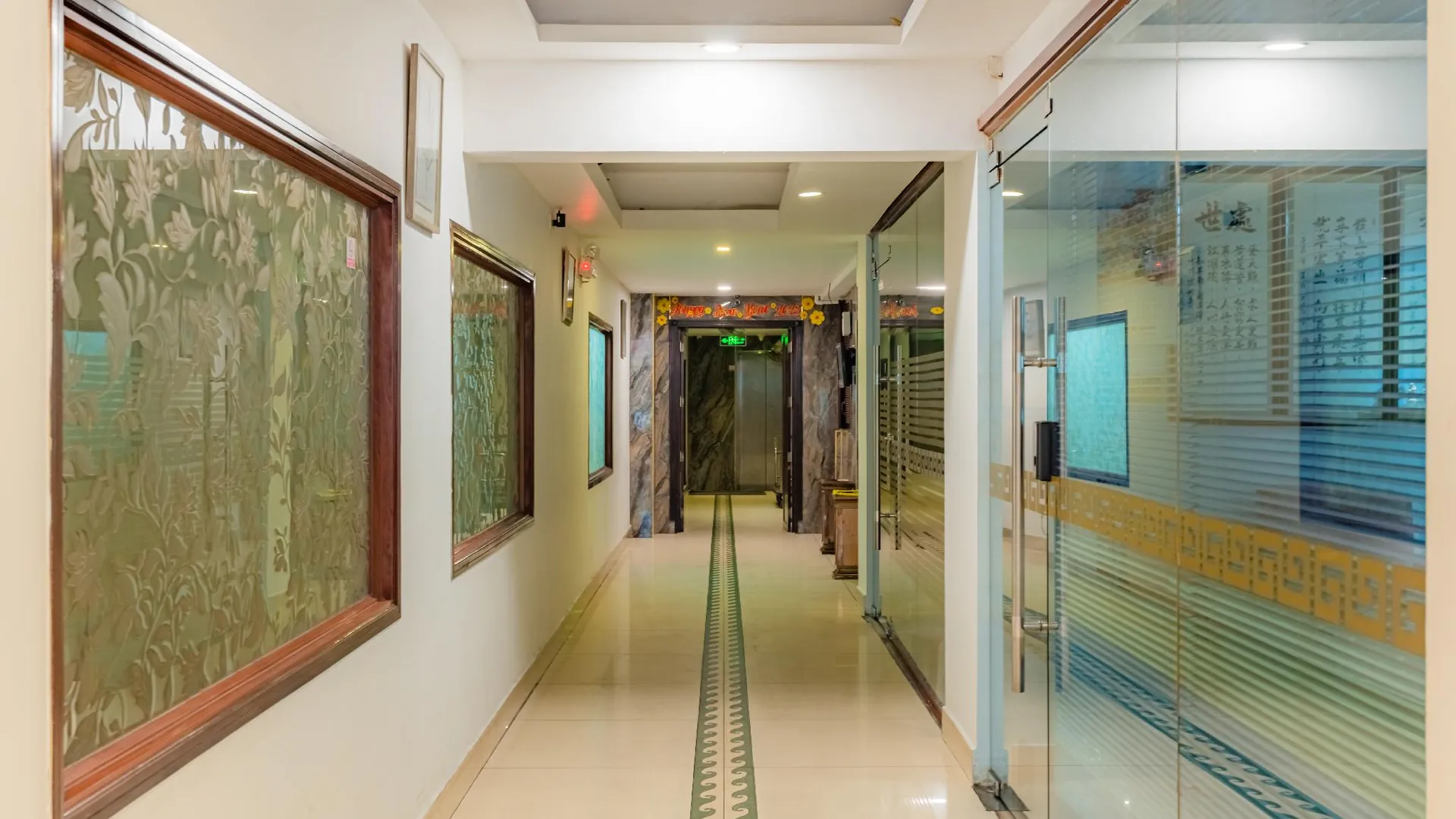 호치민 포춘 1127 - 센트럴 호텔 2성급 호텔 외관