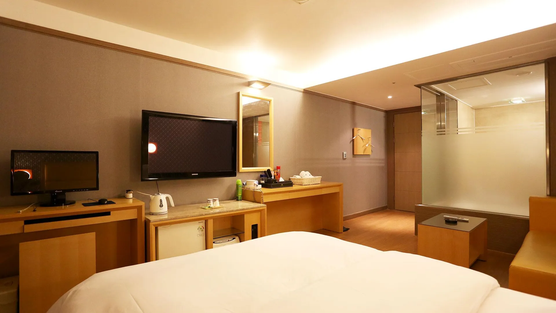 서울 여의도 라다 2성급 호텔 수영장