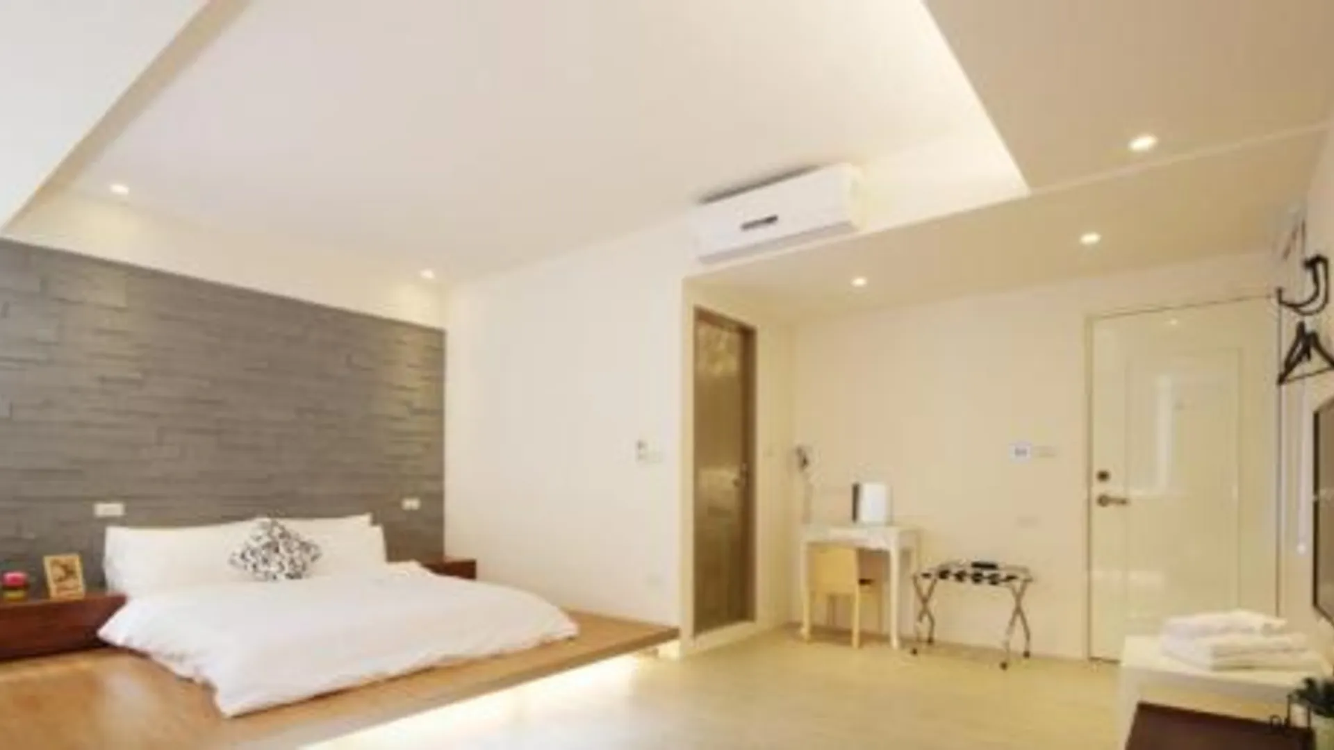 타이베이 해피니스 닷 4성급 게스트하우스 스위트룸