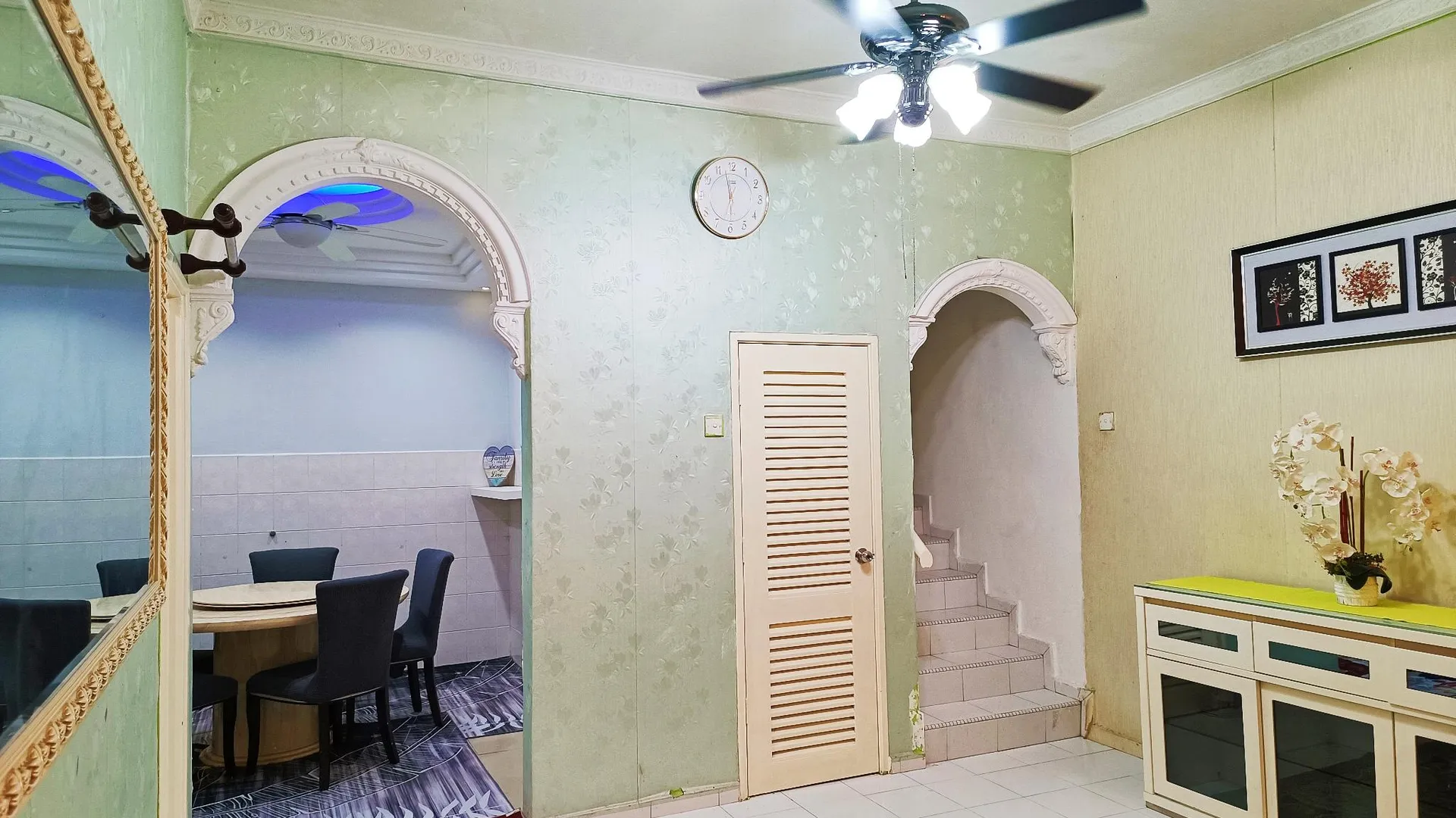 말라카 두리안 퉁갈의 프라이빗 하우스 (215m², 침실 4개, 프라이빗 욕실 3개) 3성급 싱글룸 전망