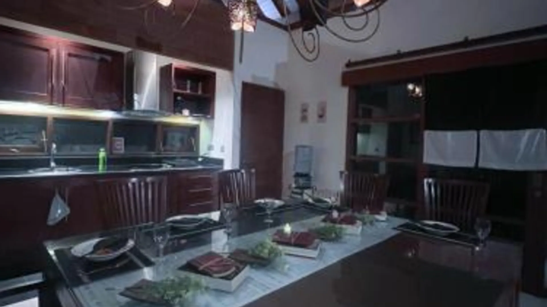 발리 스미냑의 빌라 (m², 침실 3개, 프라이빗 욕실 1개) 5성급 게스트하우스 외관