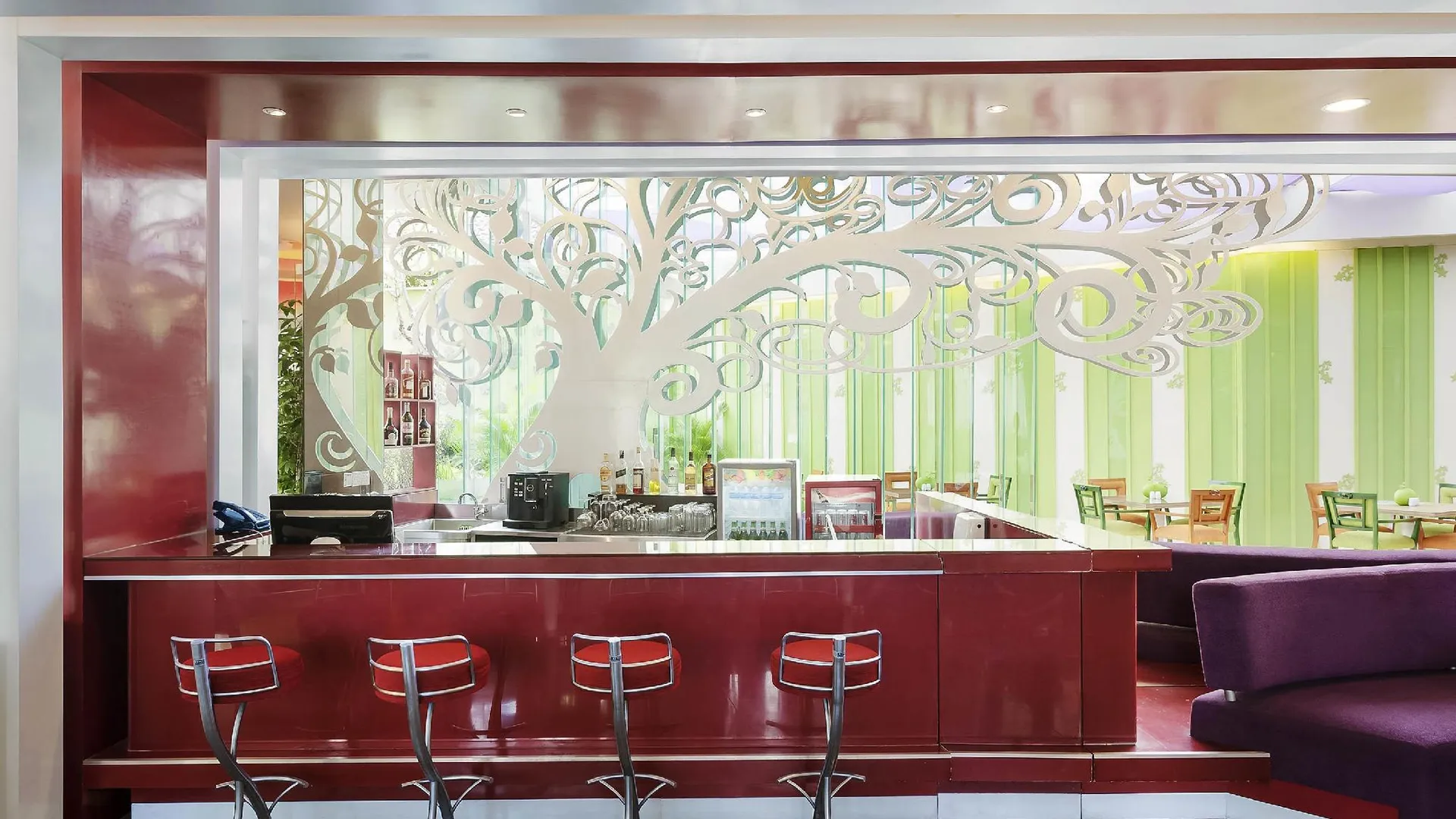 발리 이비스 스타일 발리 덴파사 3성급 호텔 스위트룸