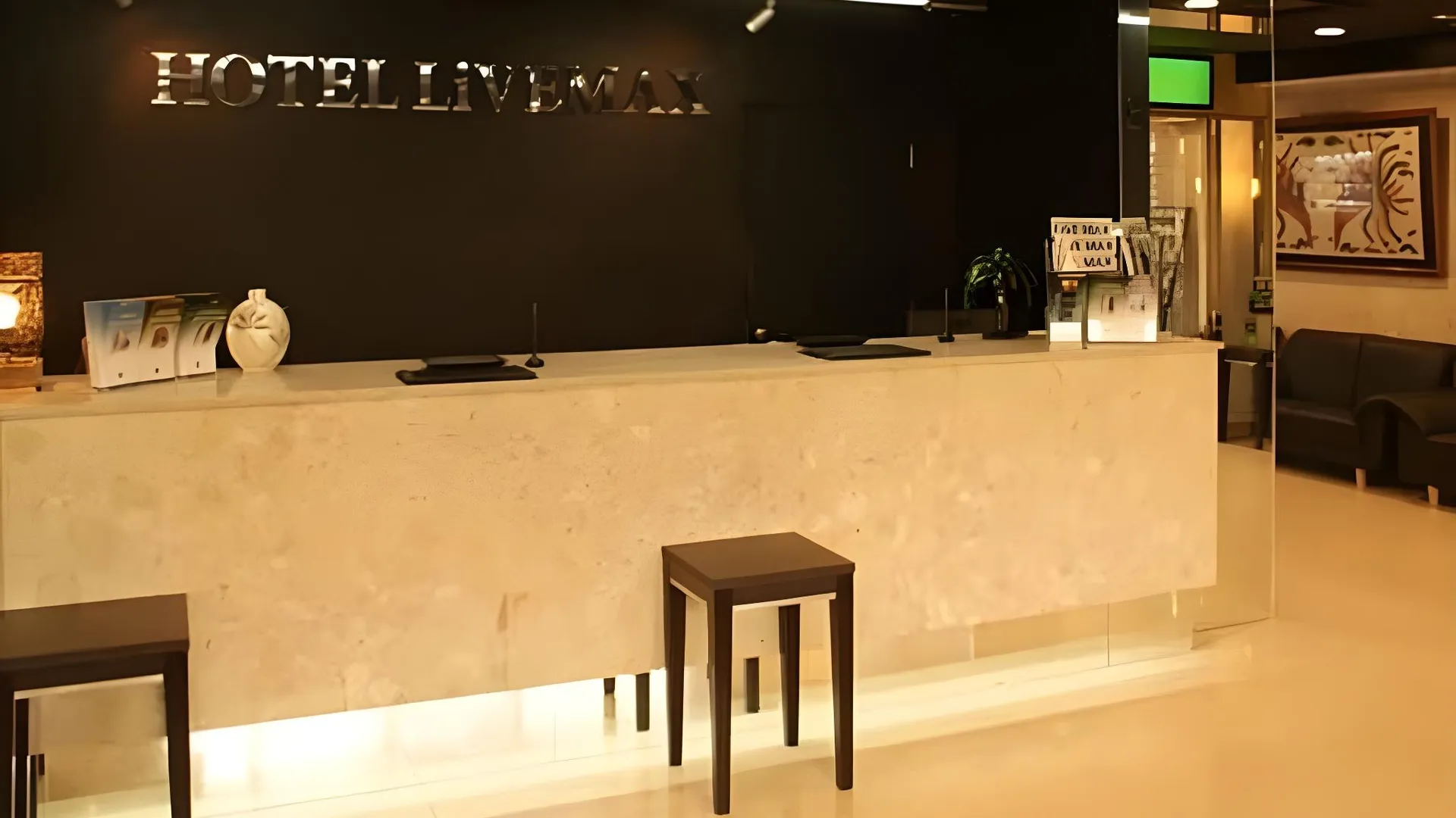 오키나와 본섬 호텔 라이브맥스 버짓 나하 2성급 호텔 레스토랑