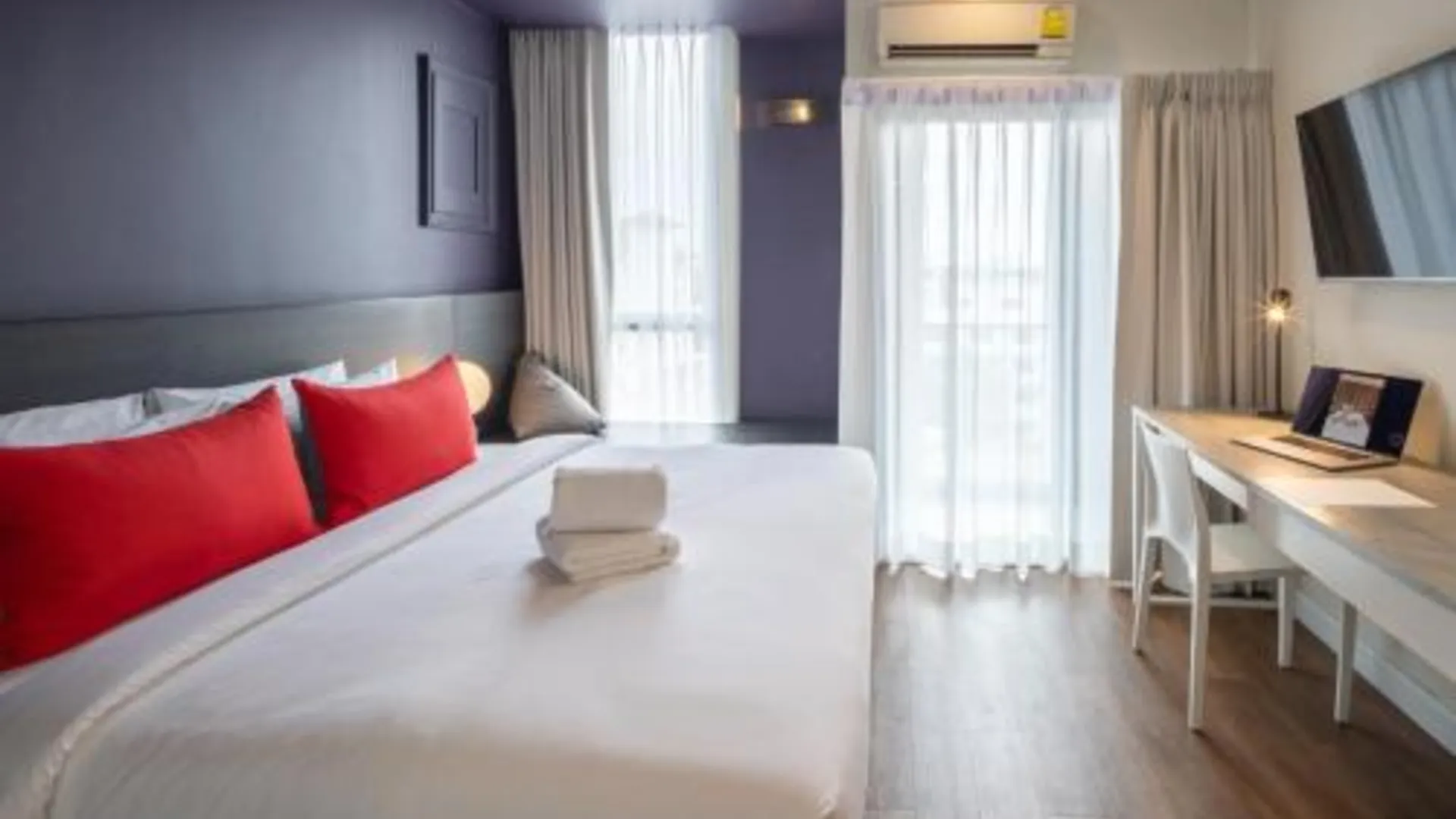 방콕 블루 히포 호텔 4성급 호텔 스위트룸