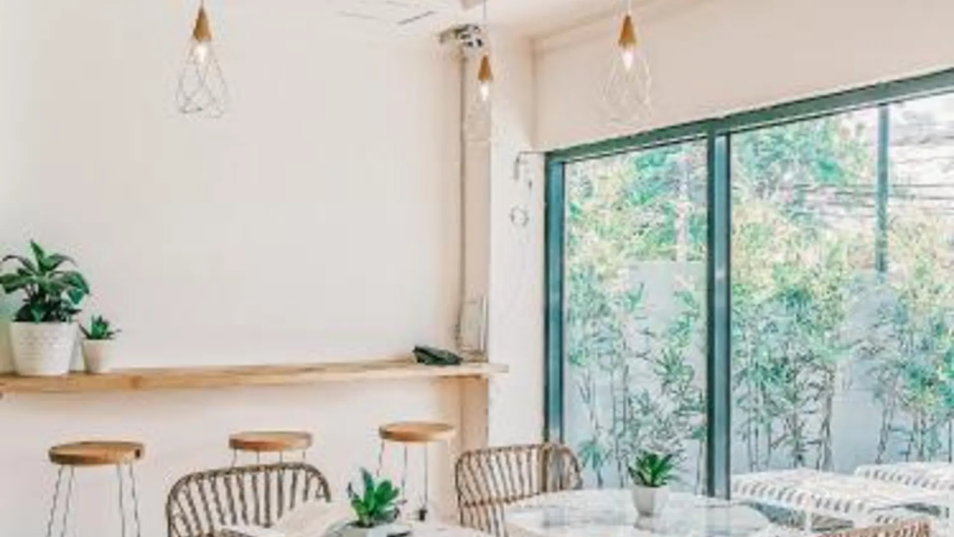 세부 무랄스 막탄 호텔 외관