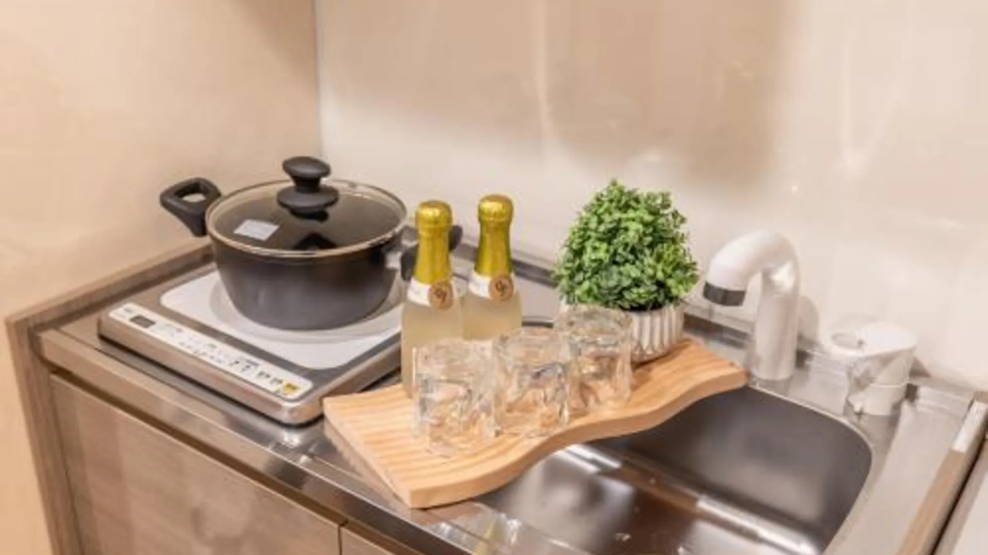 도쿄 / 동경 桜の川11 池袋駅 7分 2-4人丨Ikebukuro 7 minutes 2-4 people 3성급 싱글룸 수영장