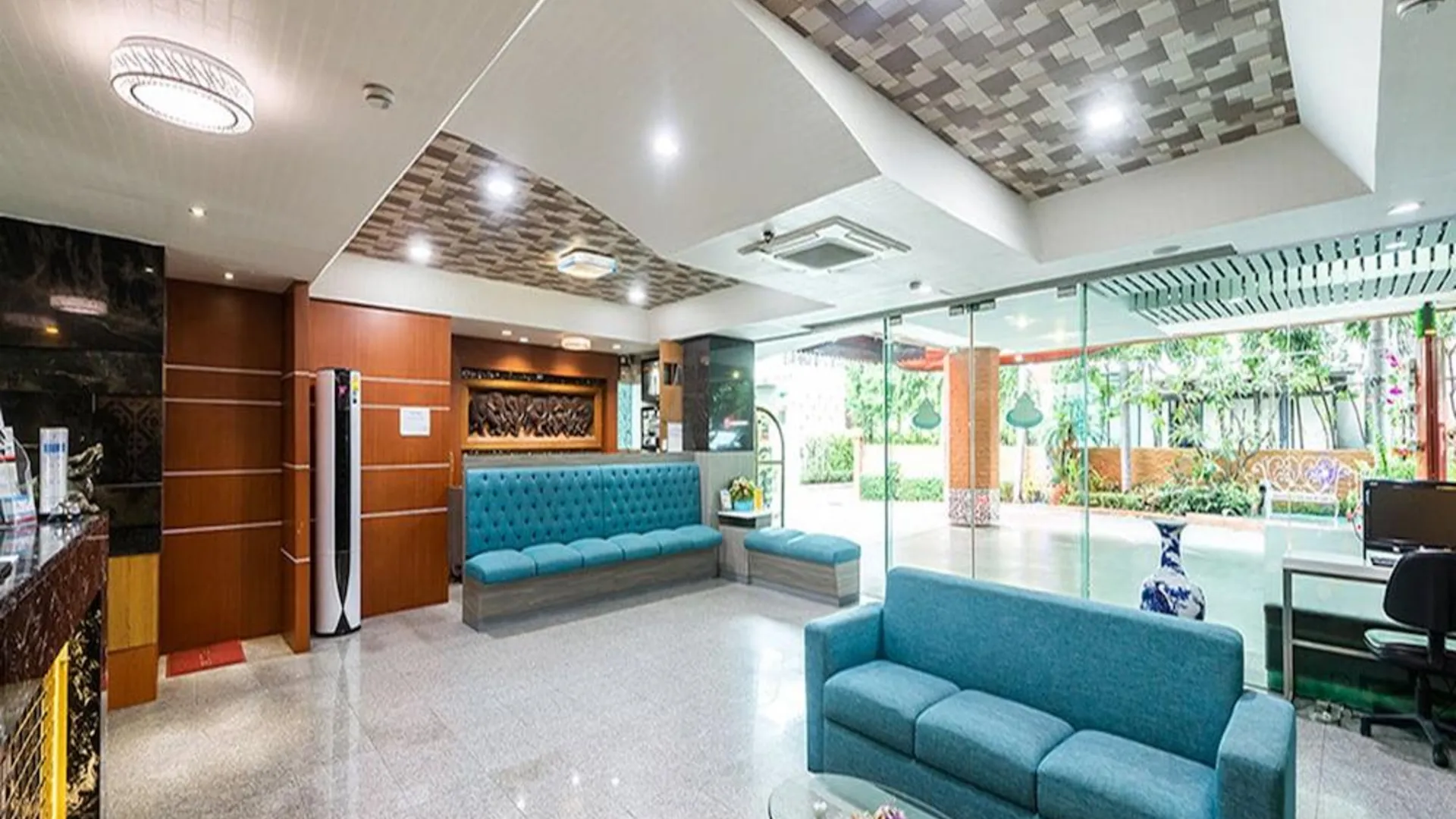 방콕 쥐즈 호텔 4성급 호텔 부대시설