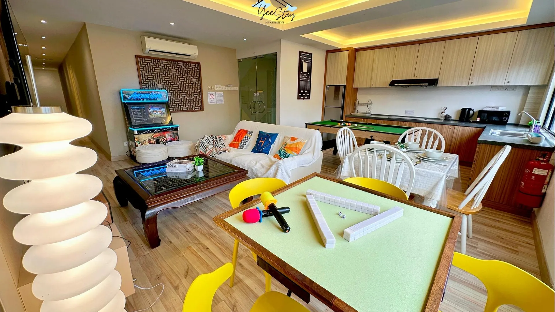 말라카 말라카 시내의 프라이빗 하우스 (m², 침실 4개, 프라이빗 욕실 3개) 2성급 싱글룸 외관