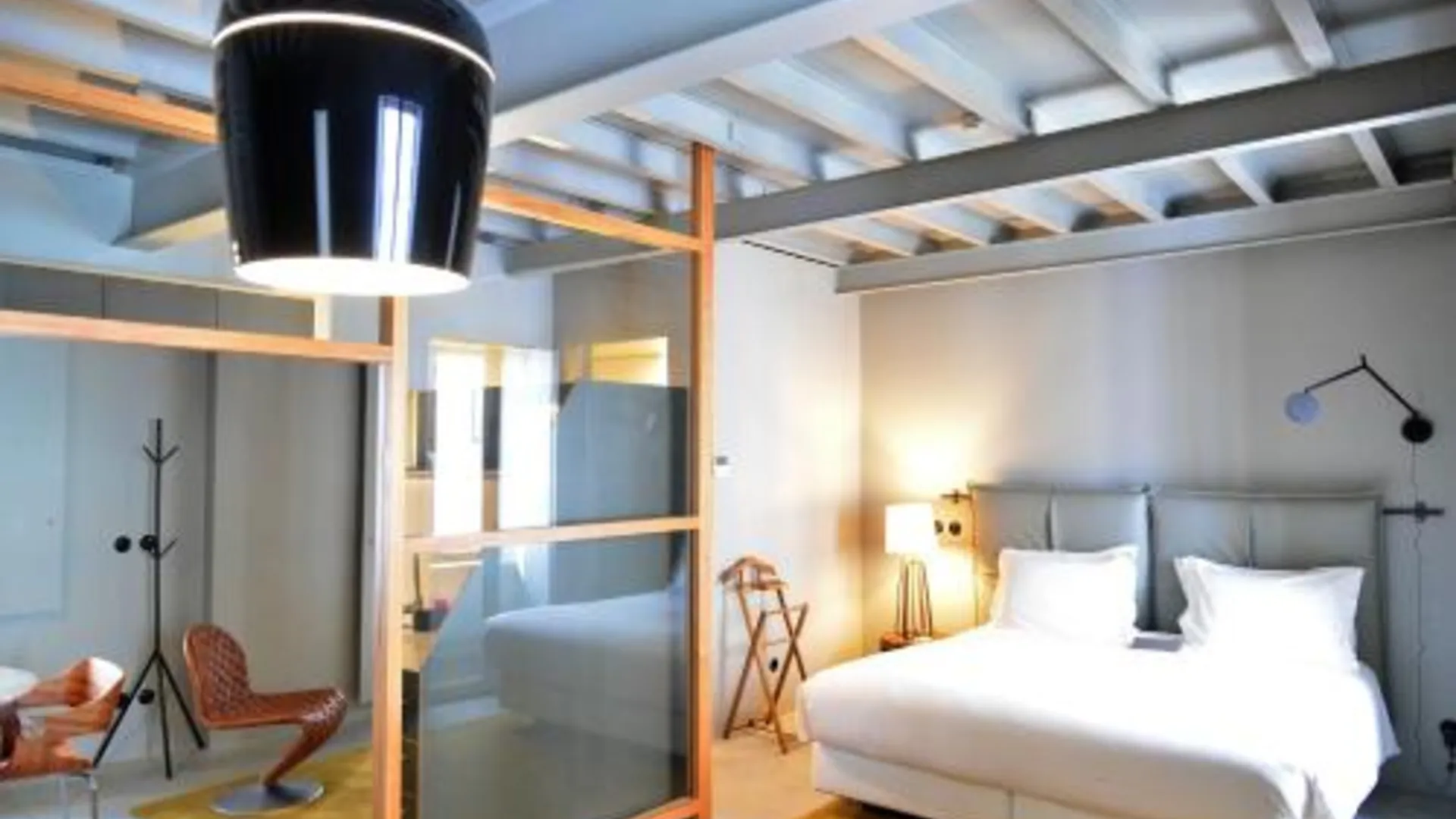 리스본 로 컬쳐 아트 & 로프트 바이후 알투 5성급 호텔 객실