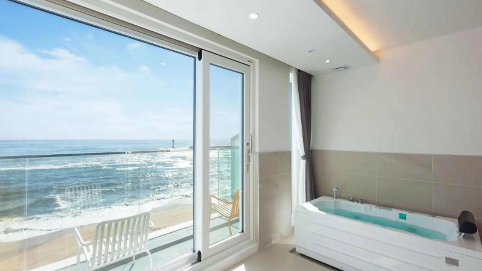 강릉 강릉 오핑하우스펜션 2성급 게스트하우스 전망