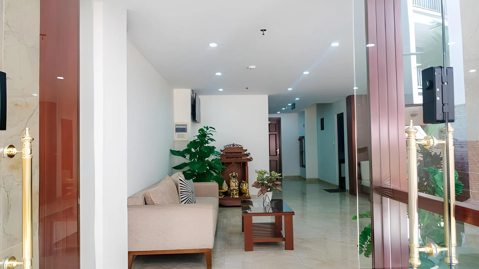 하노이 나인 하우징 12 다오탄 3성급 호텔 객실